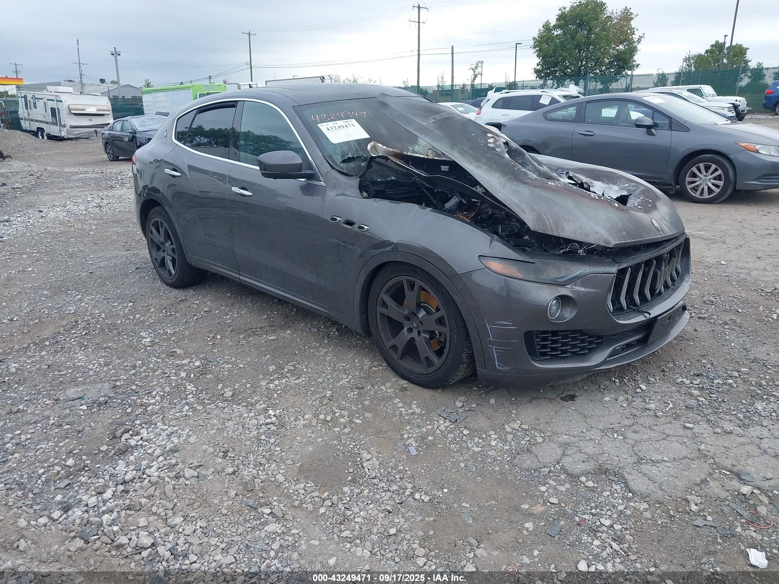 2021 Maserati Levante, VIN ZN661XUA4MX370785 — Пожар
