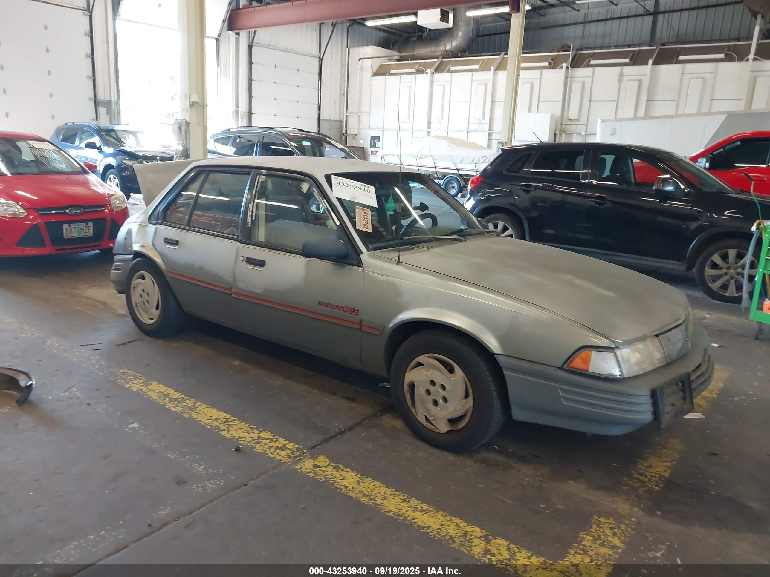 1993 Chevrolet Cavalier RS, VIN 1G1JC5440P7145894 — Rear end