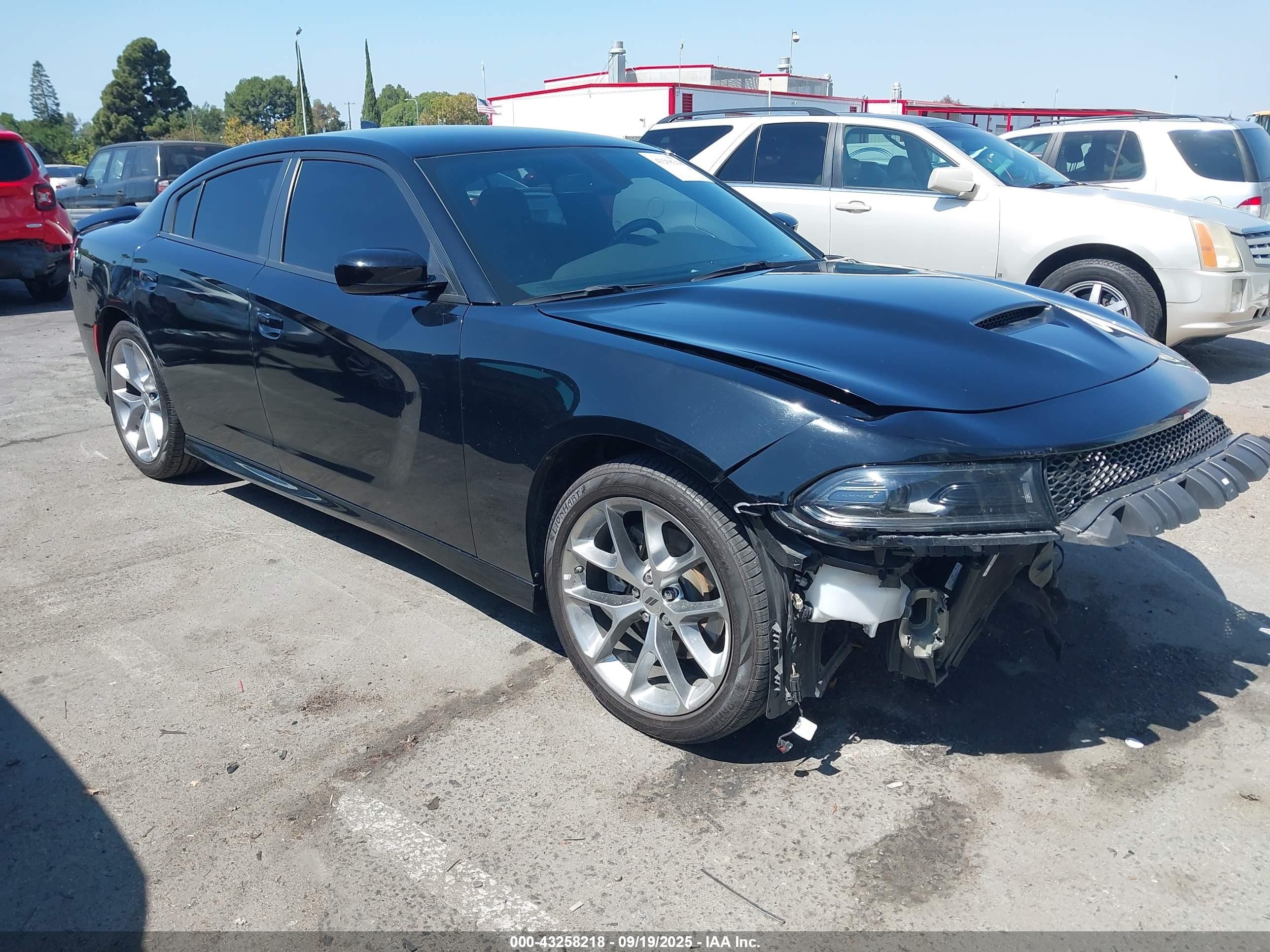 2022 Dodge Charger GT, VIN 2C3CDXHG0NH188988 — Front end