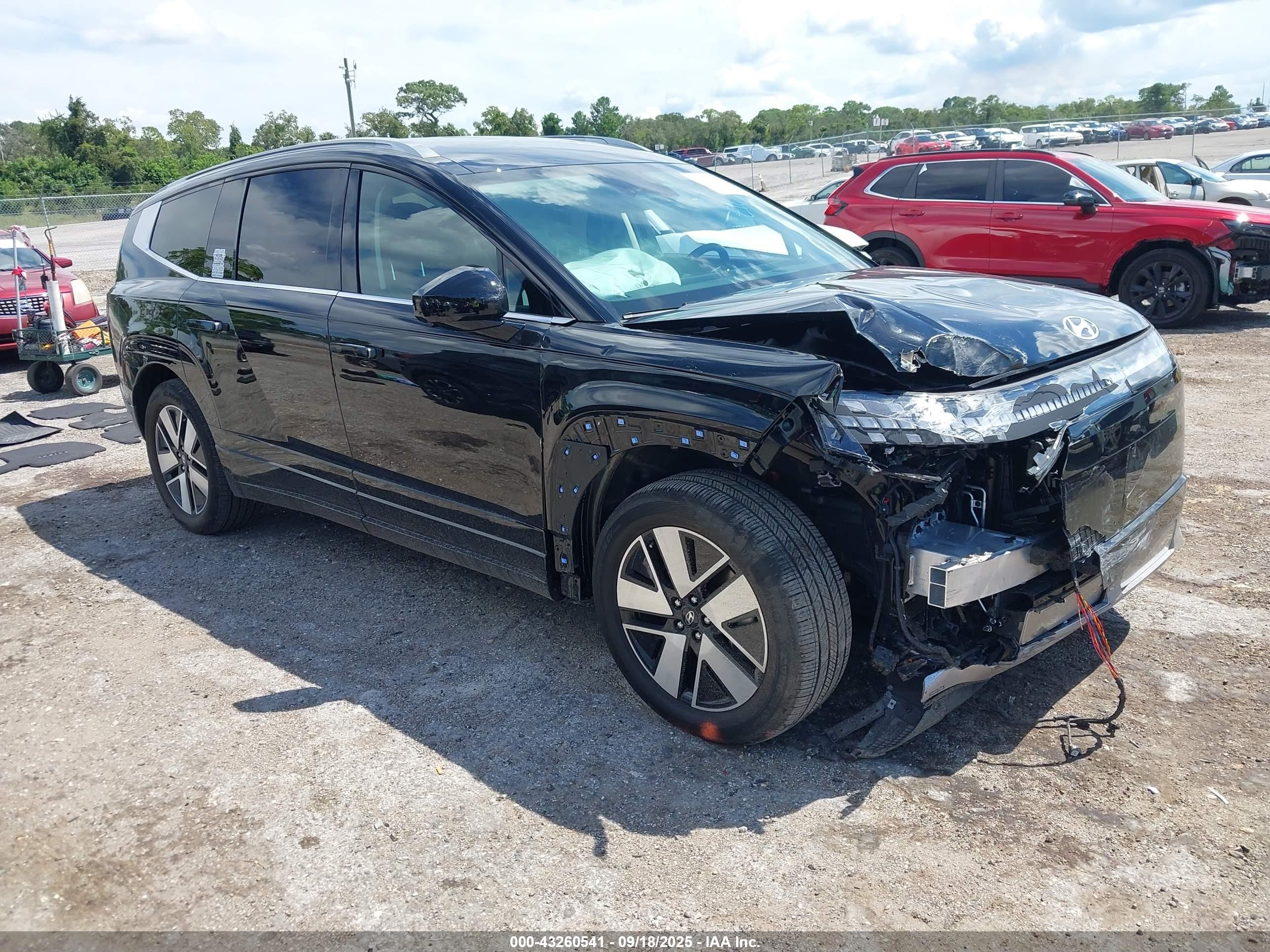 2026 Hyundai IONIQ 9 SEL, VIN 7YAMUFS37TY004609 — Front end