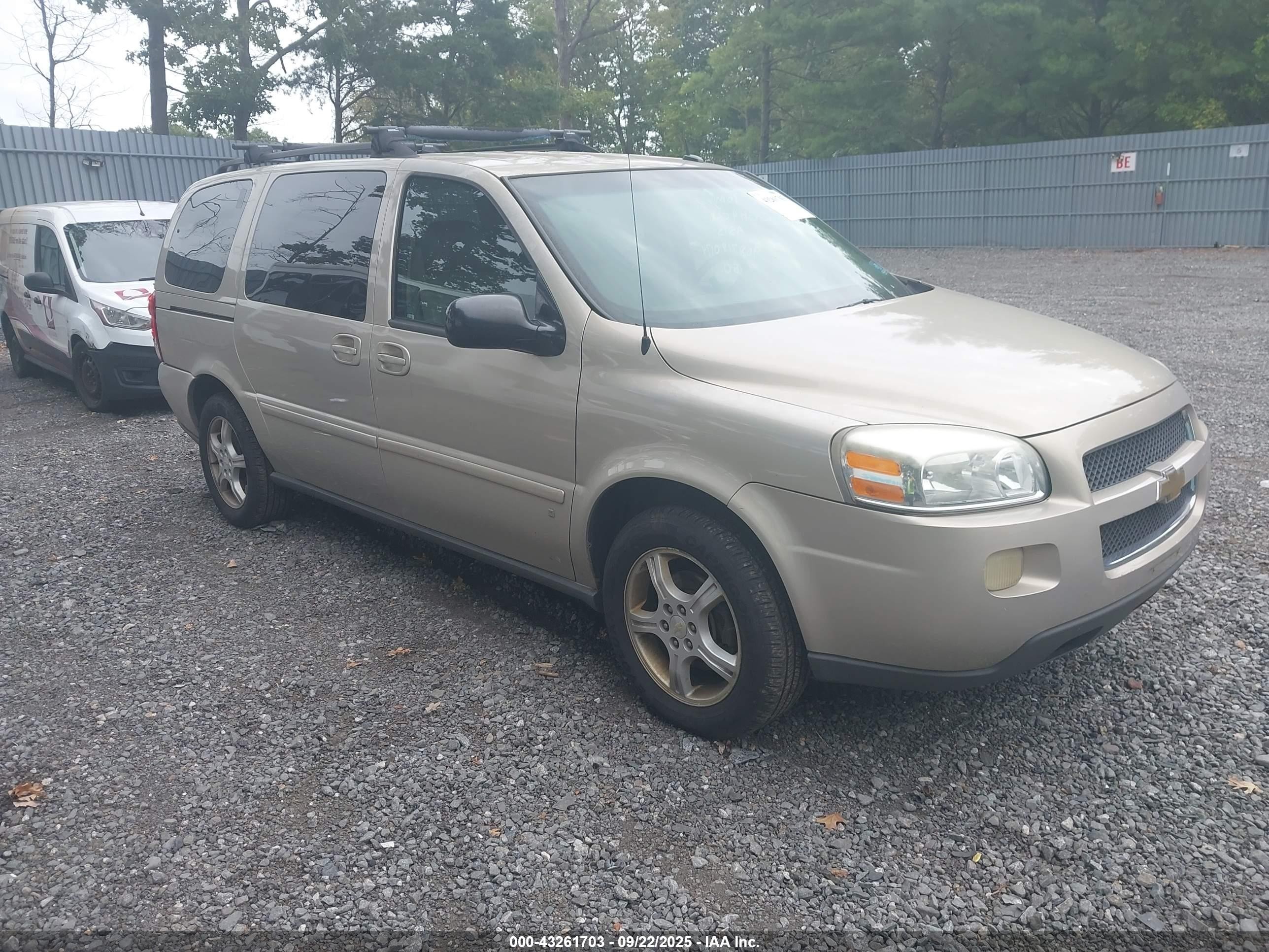 2007 Chevrolet Uplander 2LT, VIN 1GNDV33107D173228 — Normal wear