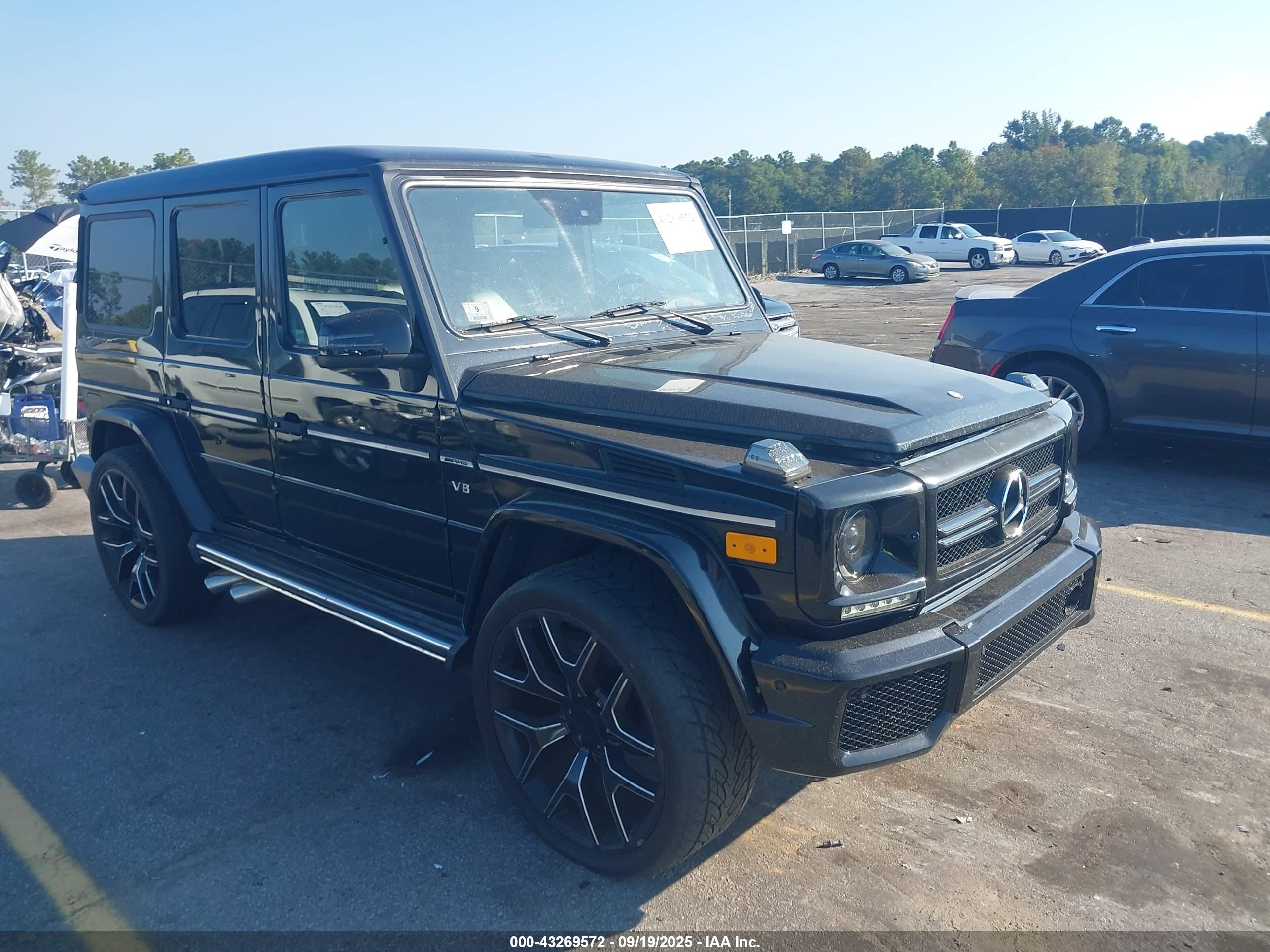 2004 Mercedes-Benz G 5.5L AMG, VIN WDCYR46E84X145894 — Normal wear