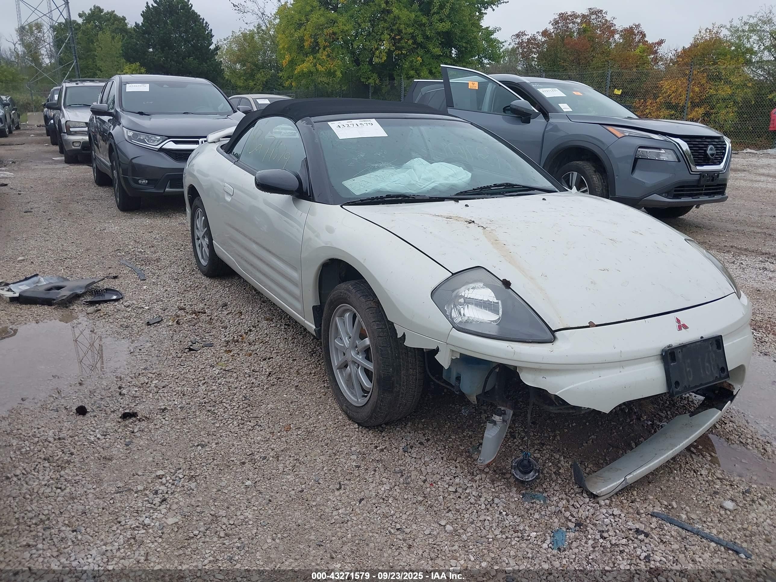 2001 Mitsubishi Eclipse GS, VIN 4A3AE45G11E192386 — Перед