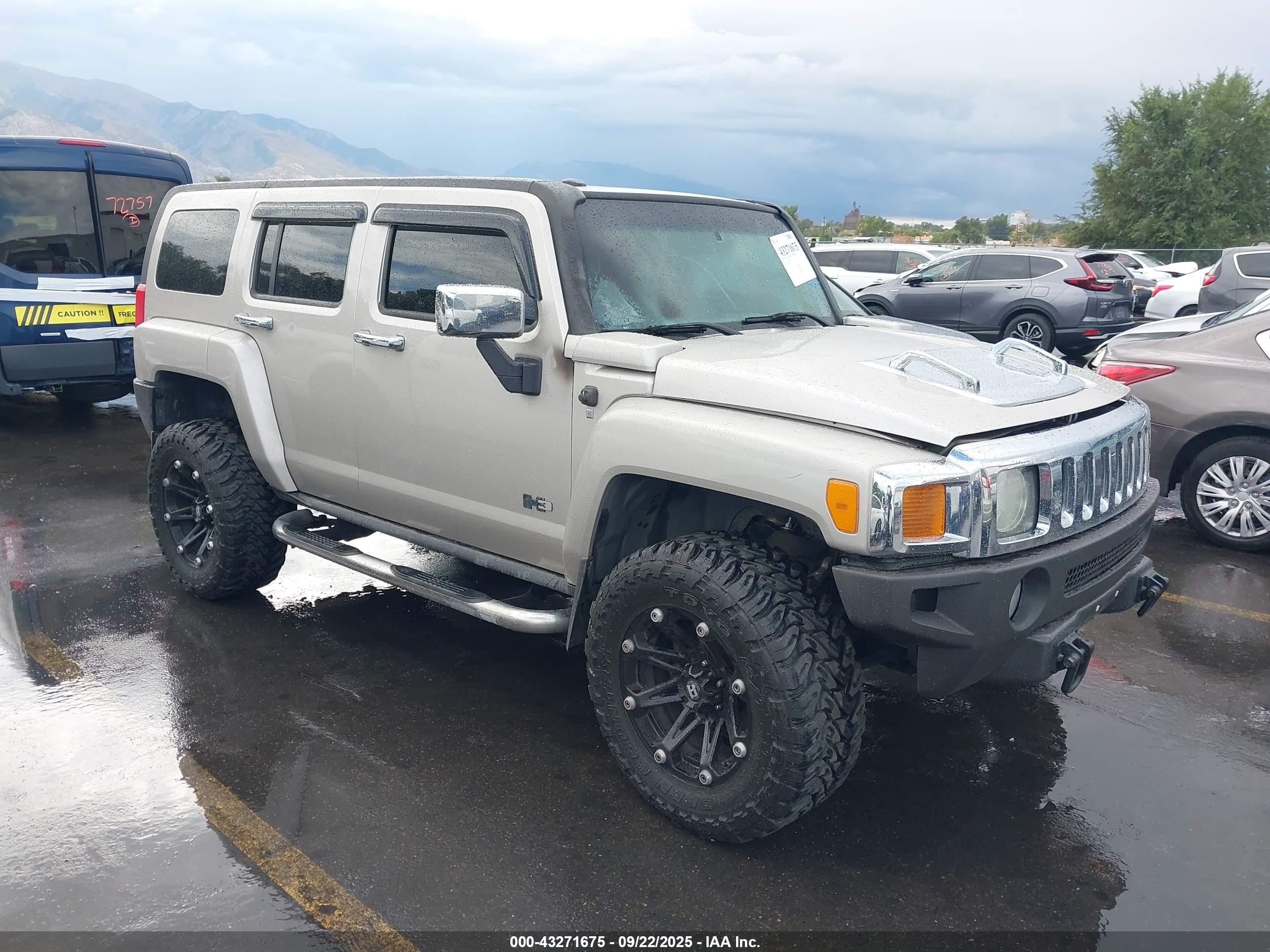 2007 Hummer H3 SUV, VIN 5GTDN13EX78225353 — Interior fire