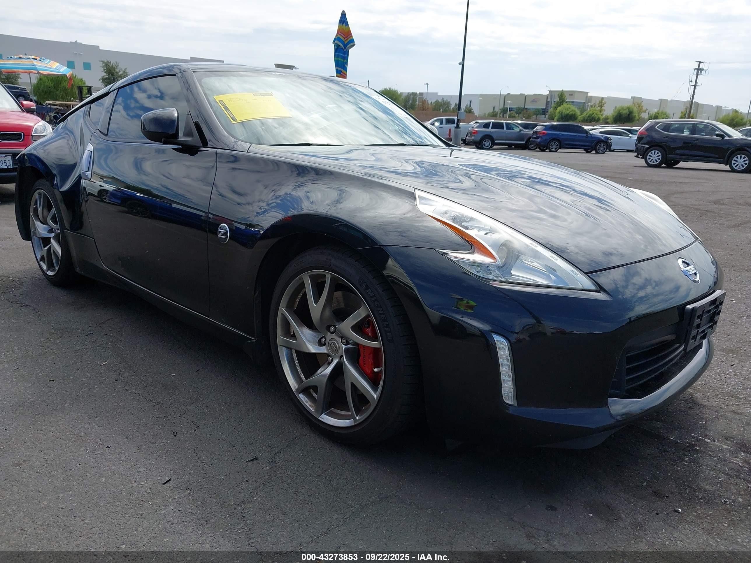 2013 Nissan 370Z, VIN JN1AZ4EHXDM381986 — Rear end