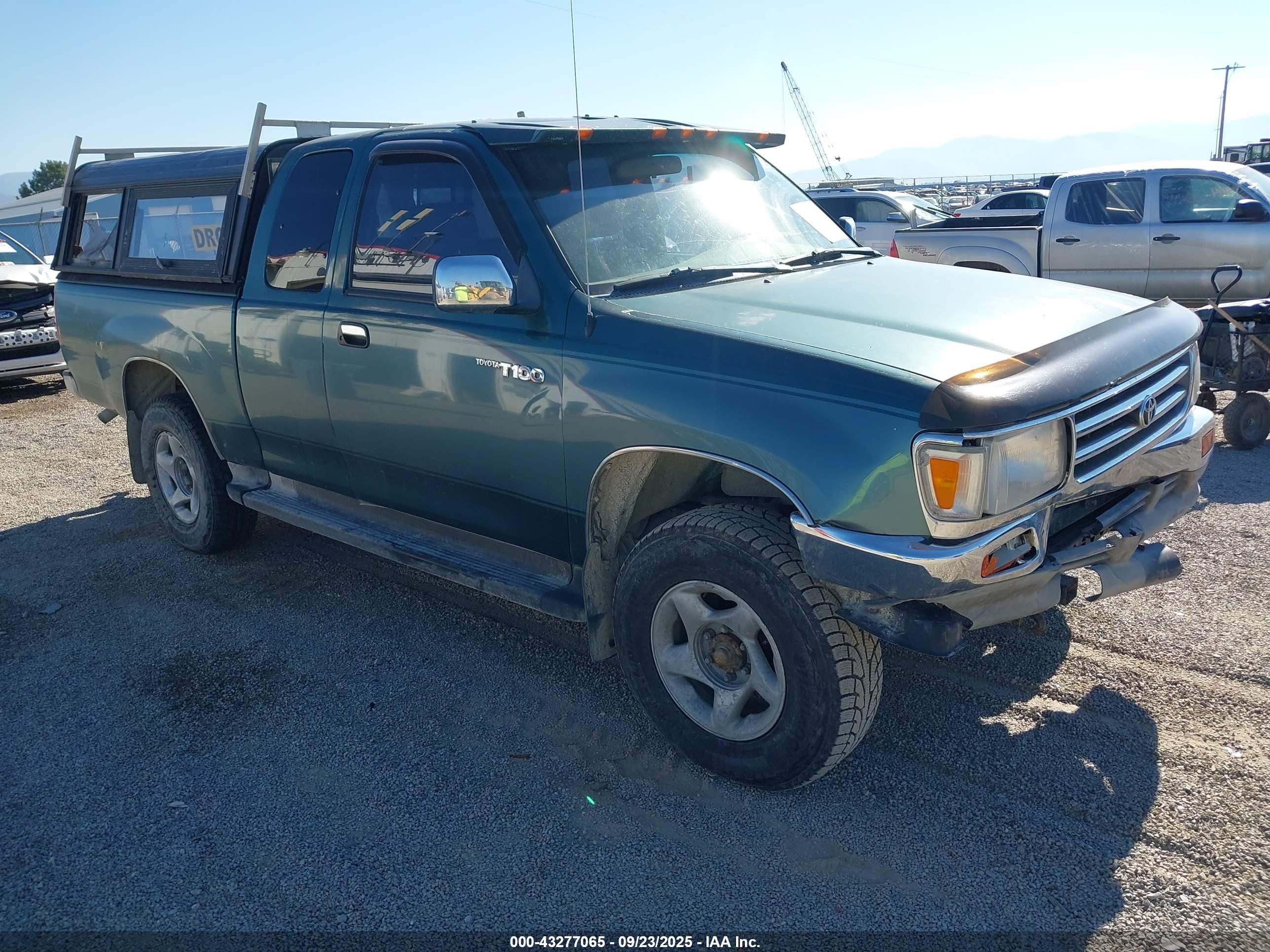 1997 Toyota T100 SR5, VIN JT4UN24D6V0036553 — Front end