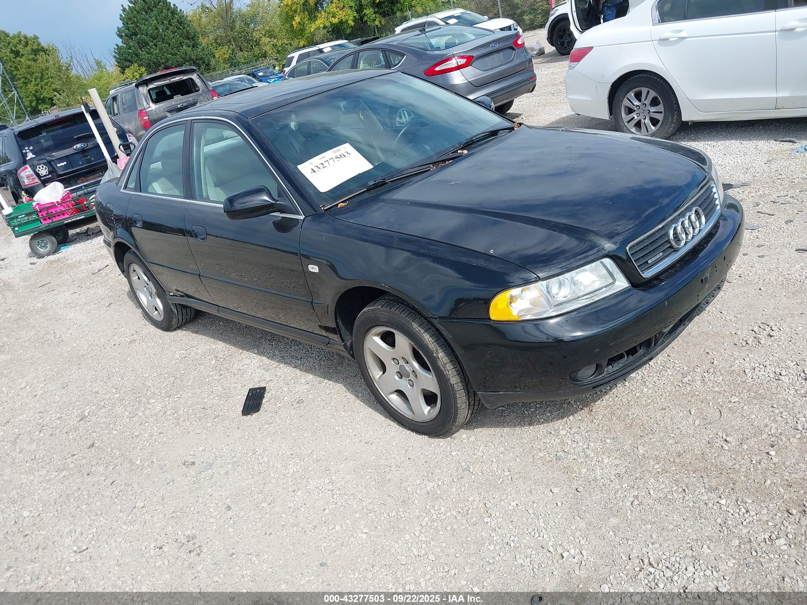 1999 Audi A4, VIN WAUED28D7XA308829 — Перед