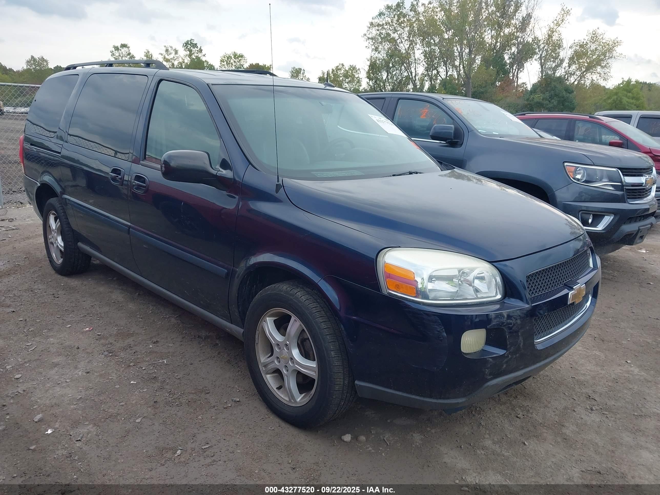2005 Chevrolet Uplander LS, VIN 1GNDV23L75D241579 — Rear end