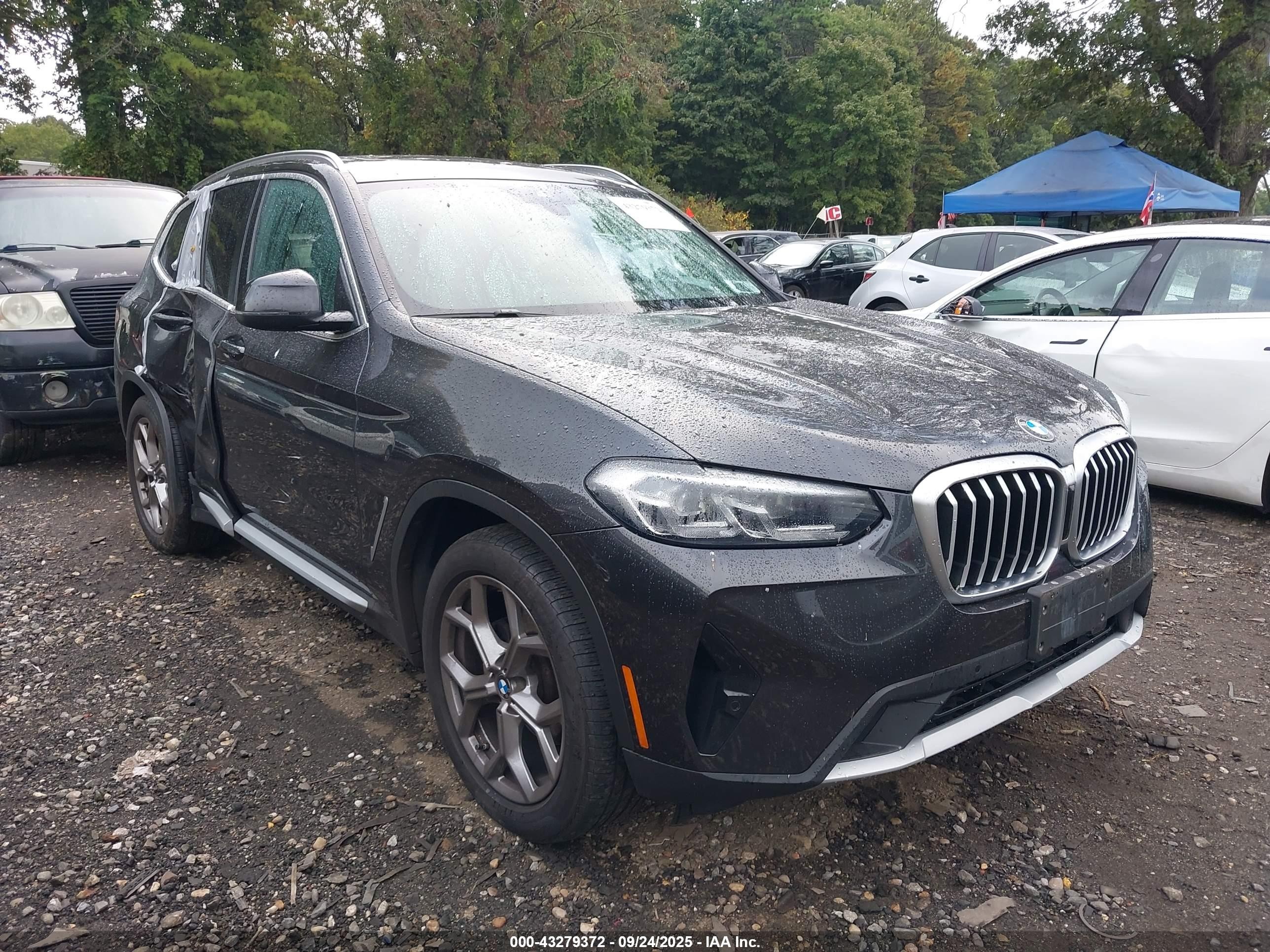 2022 BMW X3 xDrive30i, VIN WBX57DP08NN157884 — Side