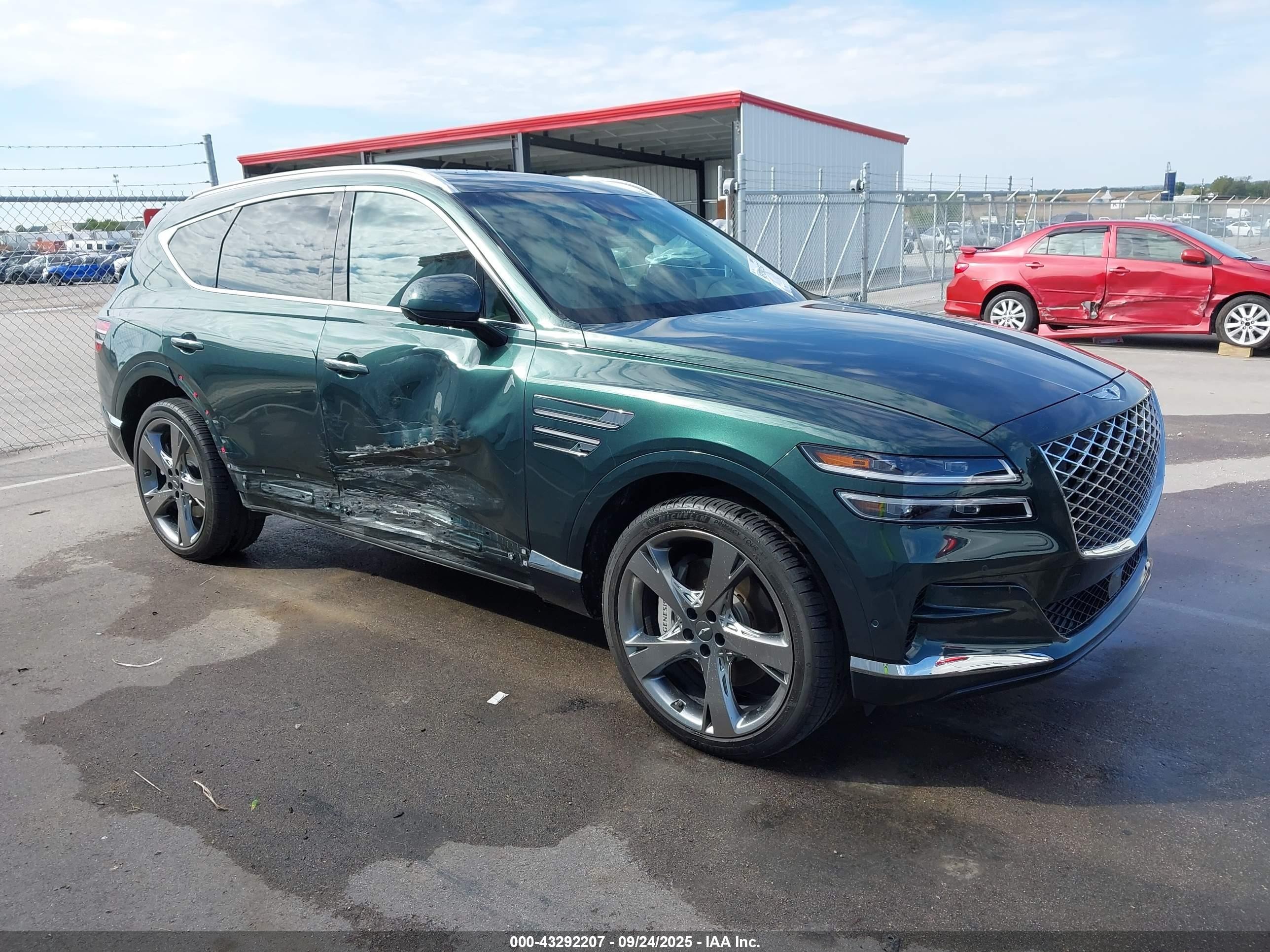 2023 Genesis GV80 Advanced Plus, VIN KMUHCESC7PU115046 — Side