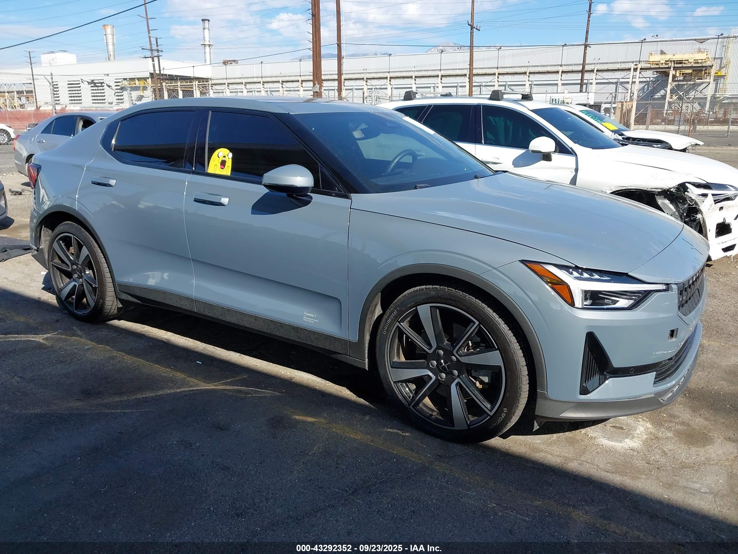 2022 Polestar 2, VIN LPSED3KA8NL055389 — Rear end