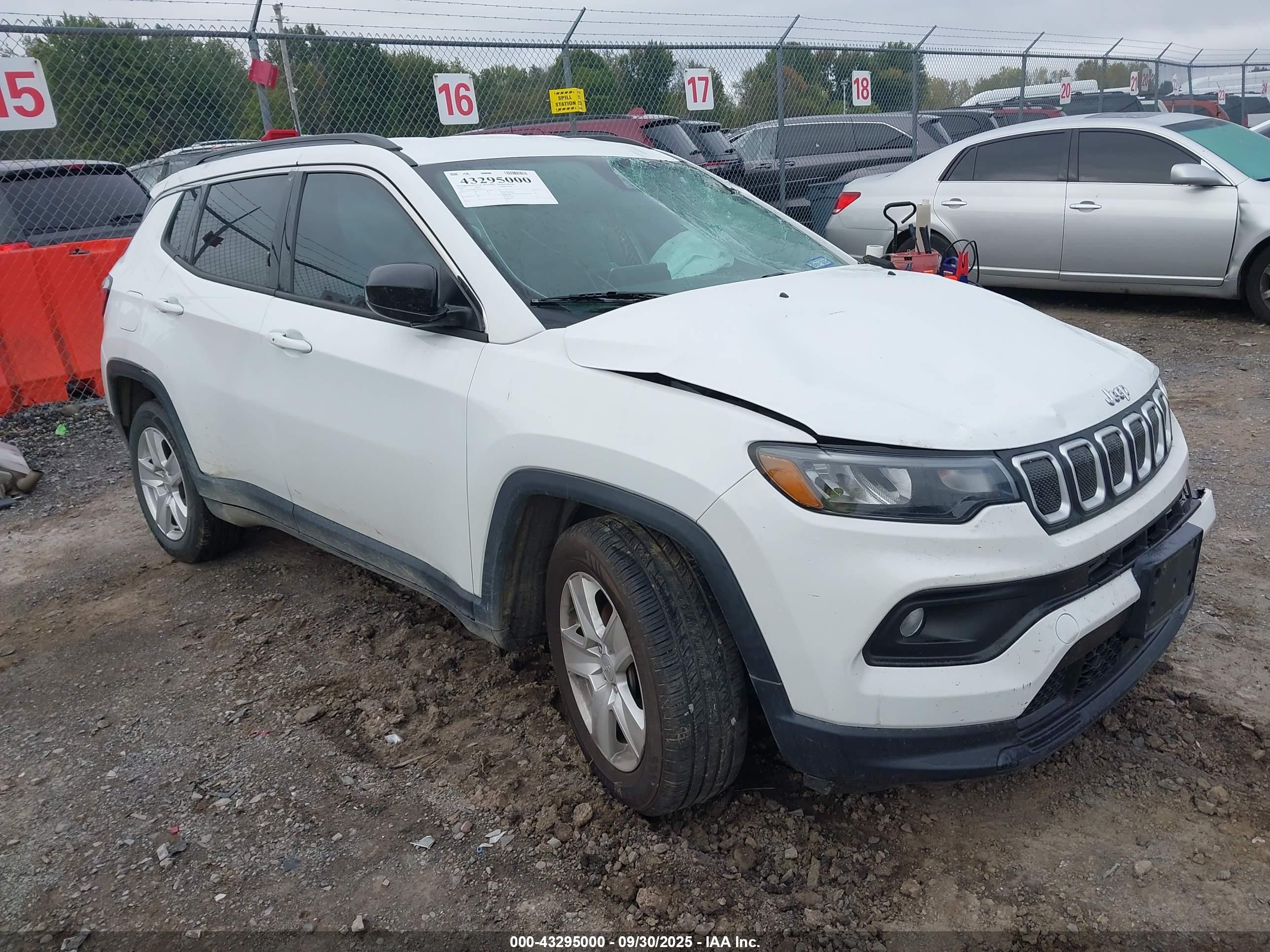 2022 Jeep Compass Altitude, VIN 3C4NJCBB3NT103359 — All over