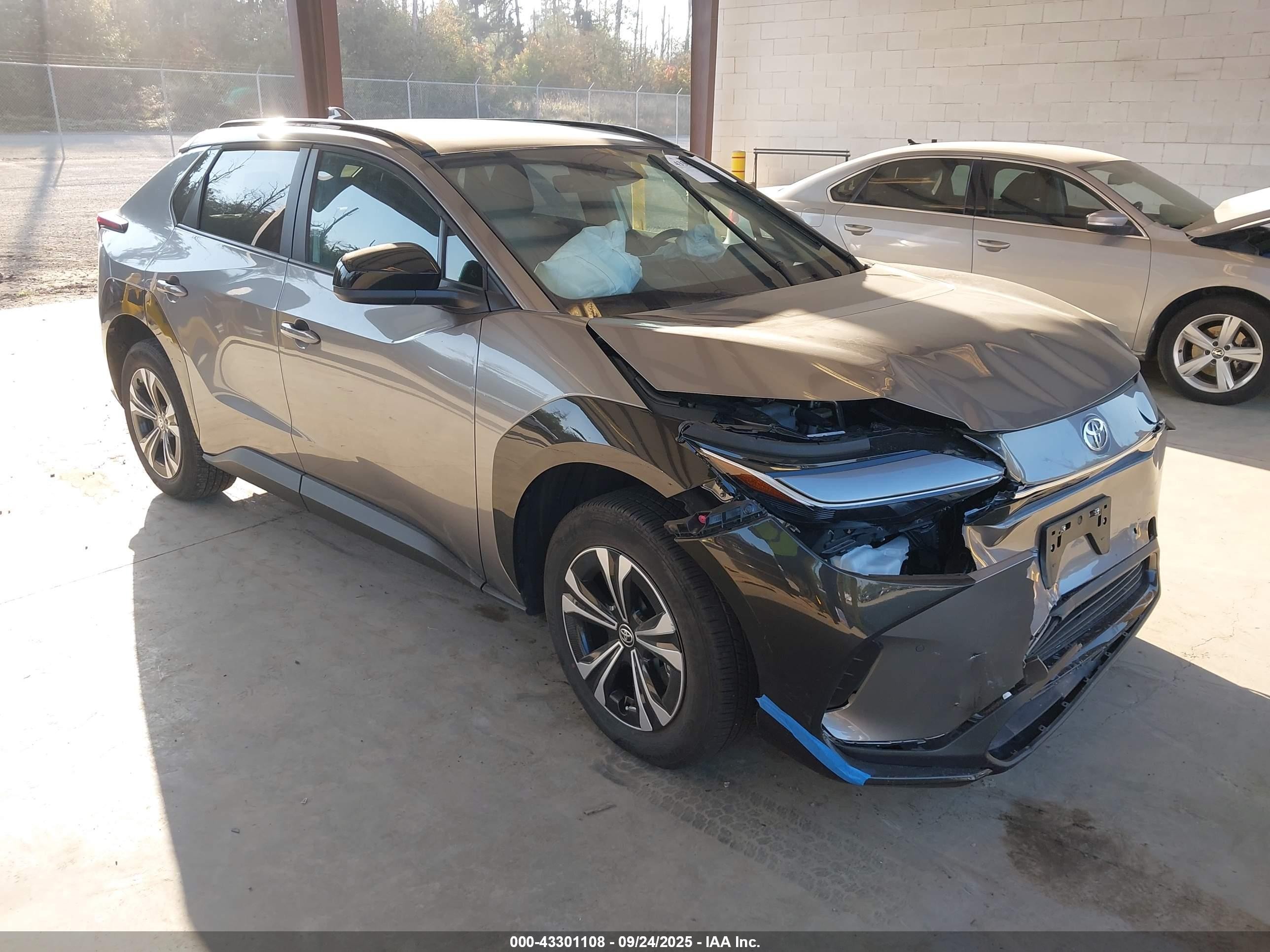 2024 Toyota bZ4X Limited, VIN JTMABACAXRA076583 — Front end