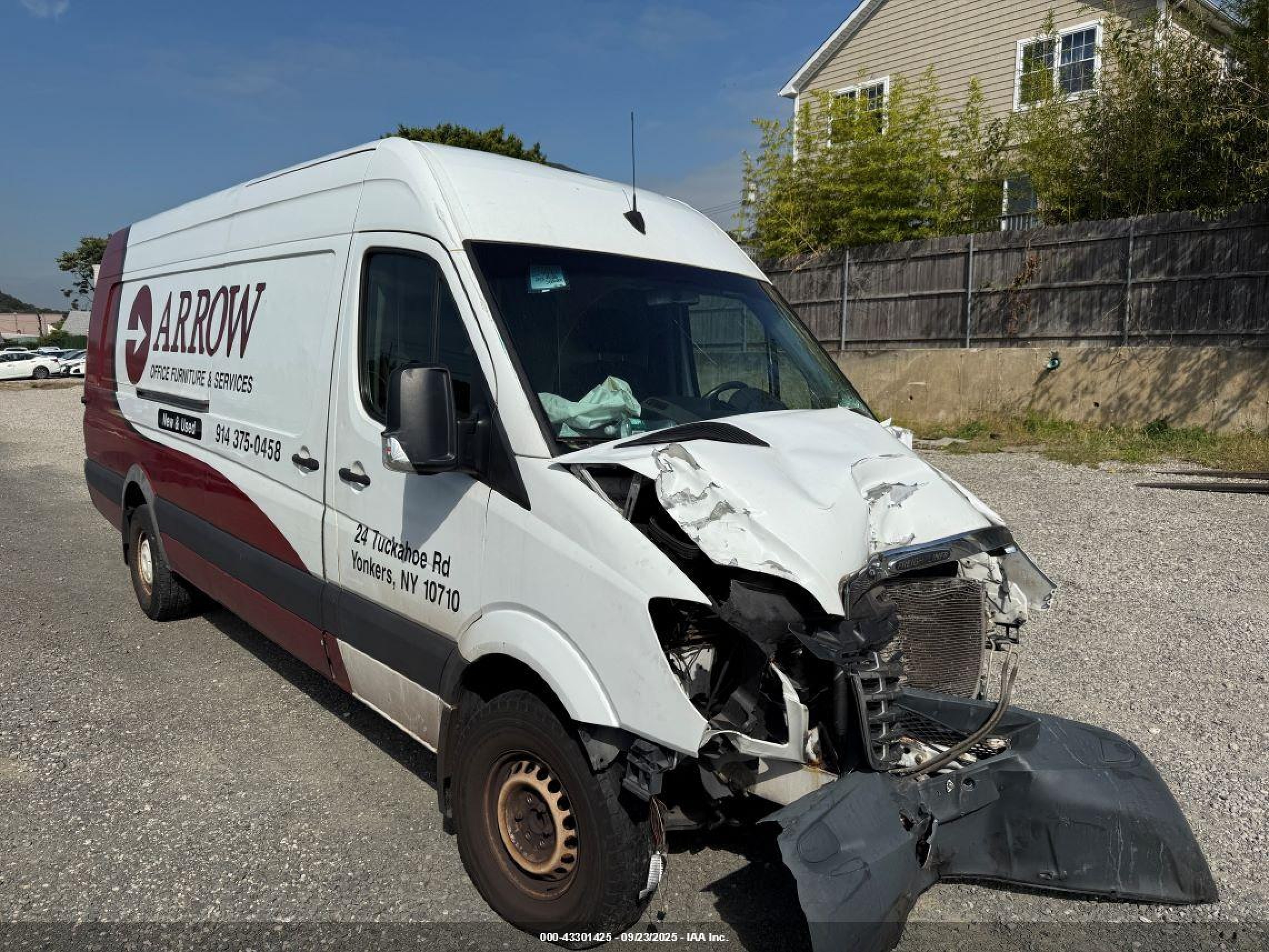 2013 Freightliner Sprinter, VIN WDYPE8CC8D5751798 — Перед