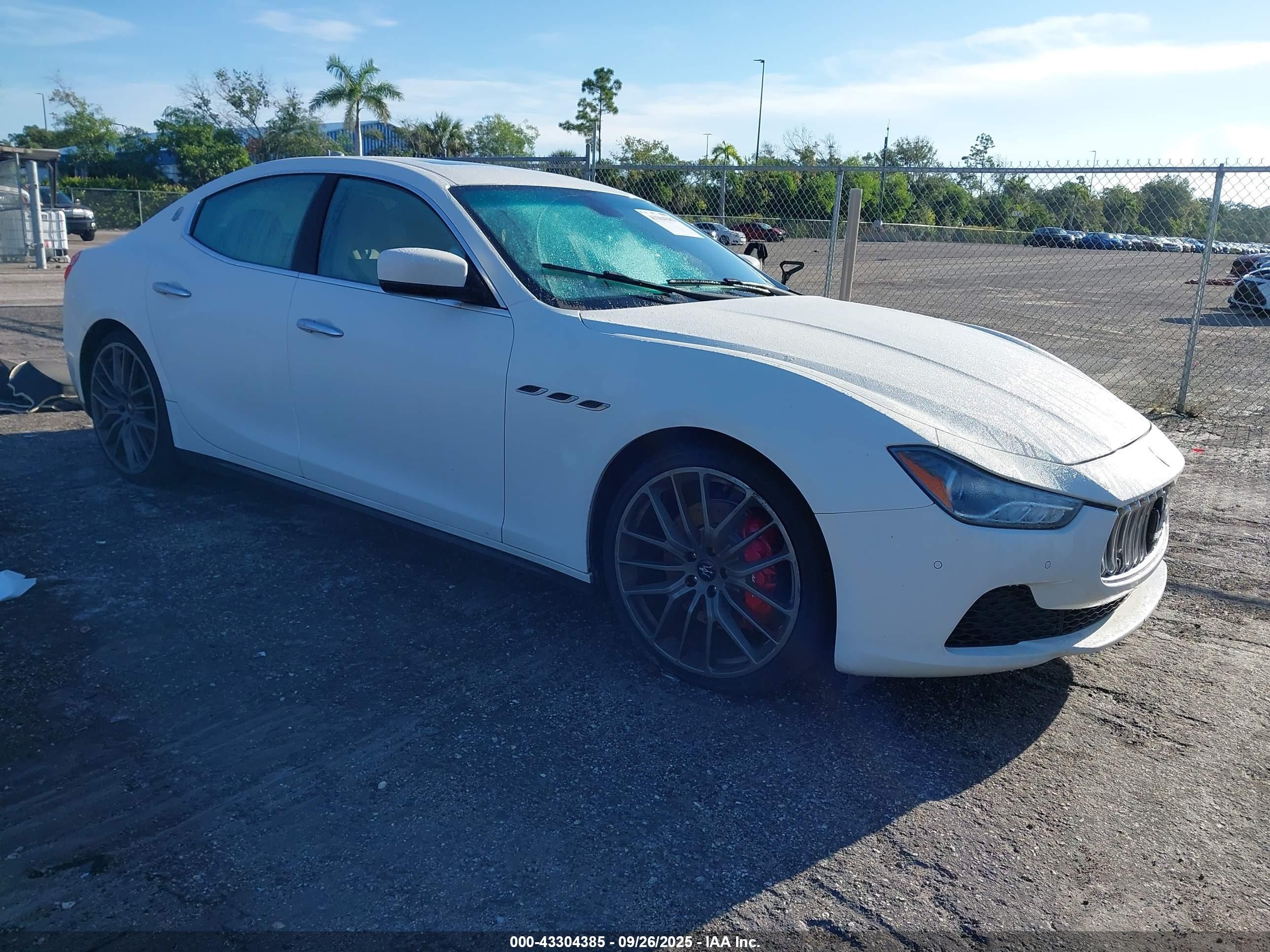 2014 Maserati Ghibli S Q4, VIN ZAM57RTA8E1109832 — Не указано