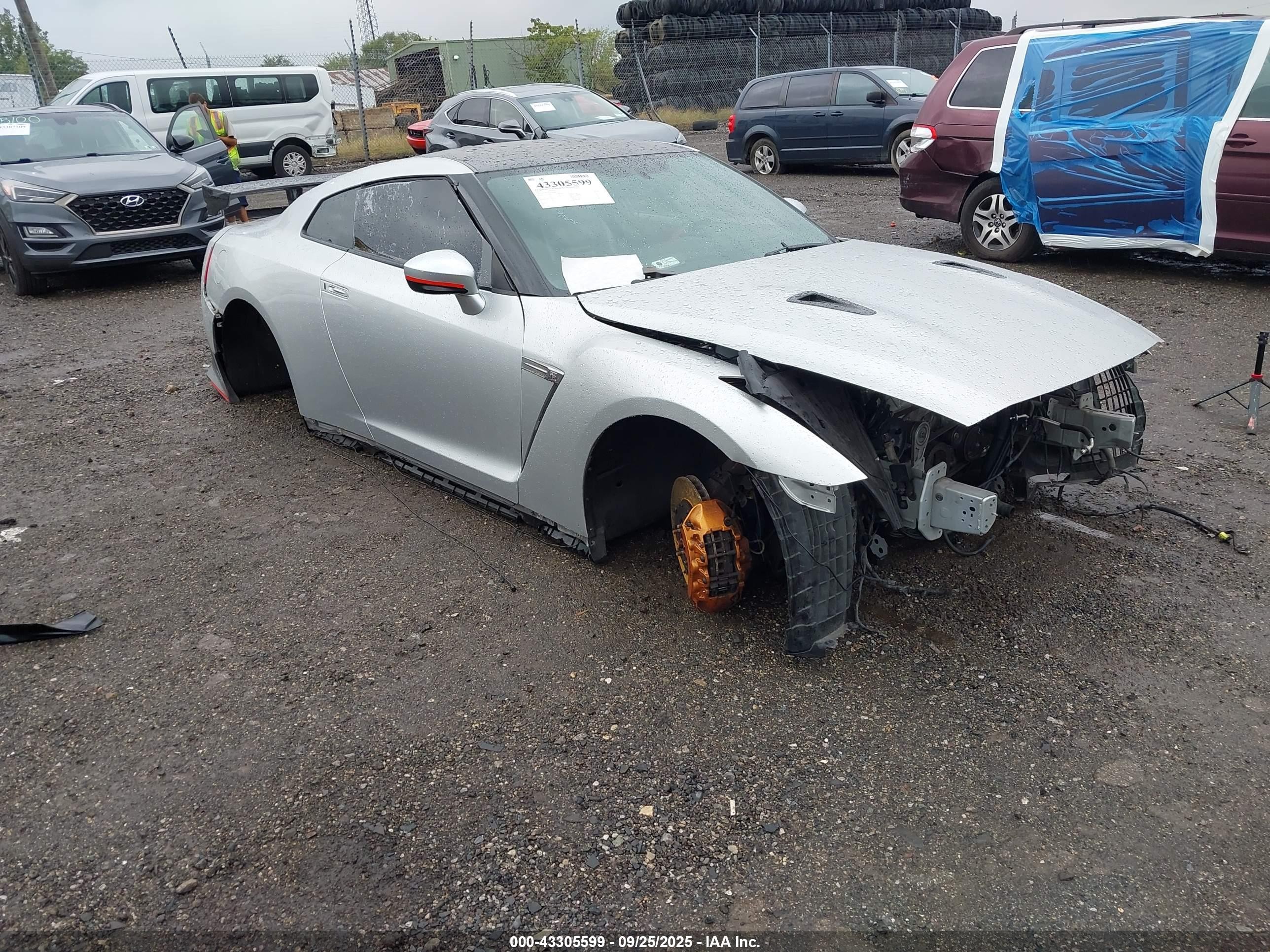 2012 Nissan GT-R Premium, VIN JN1AR5EF3CM250952 — Auction photo