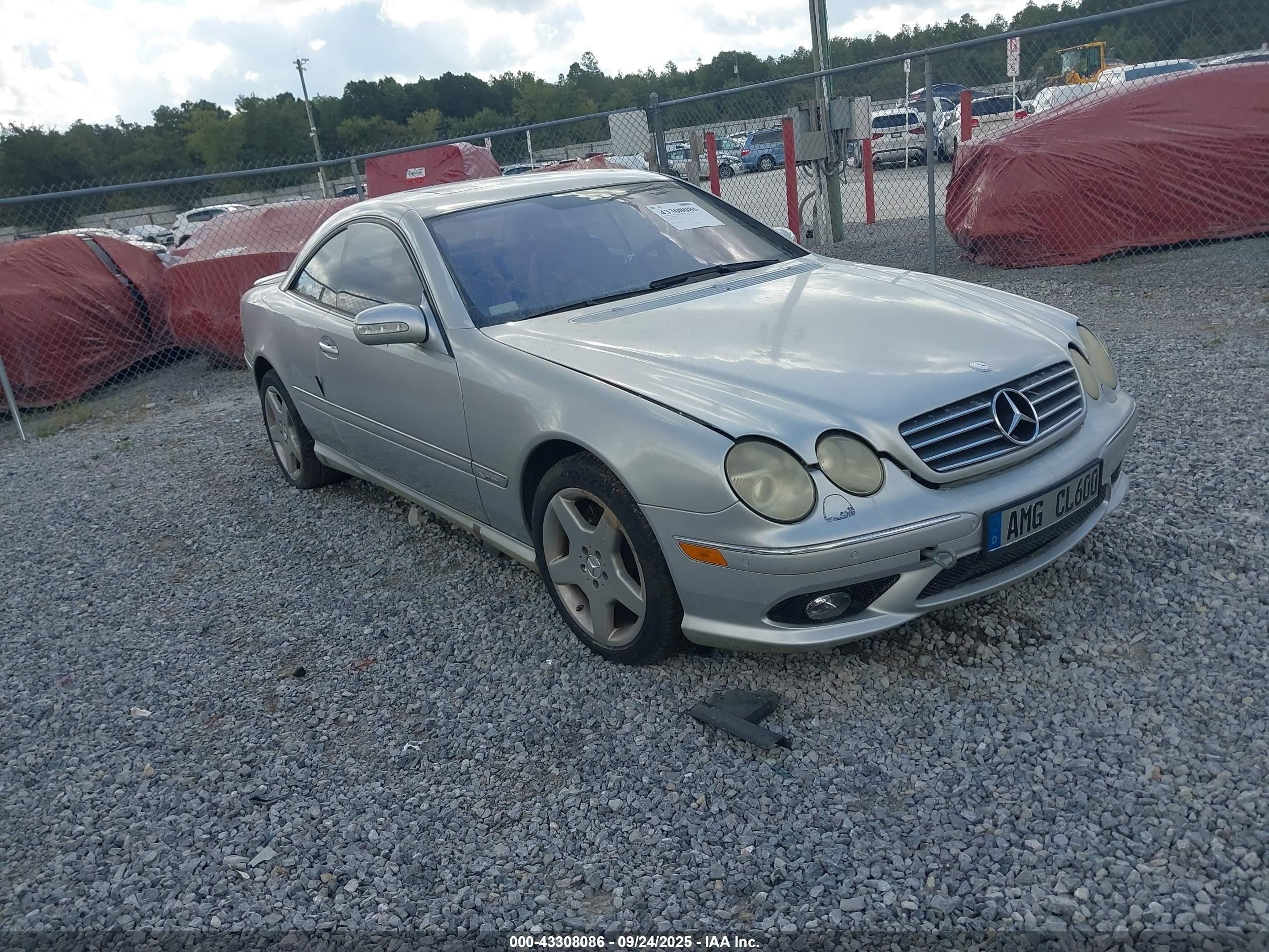 2005 Mercedes-Benz CL, VIN WDBPJ76J35A045101 — Front end