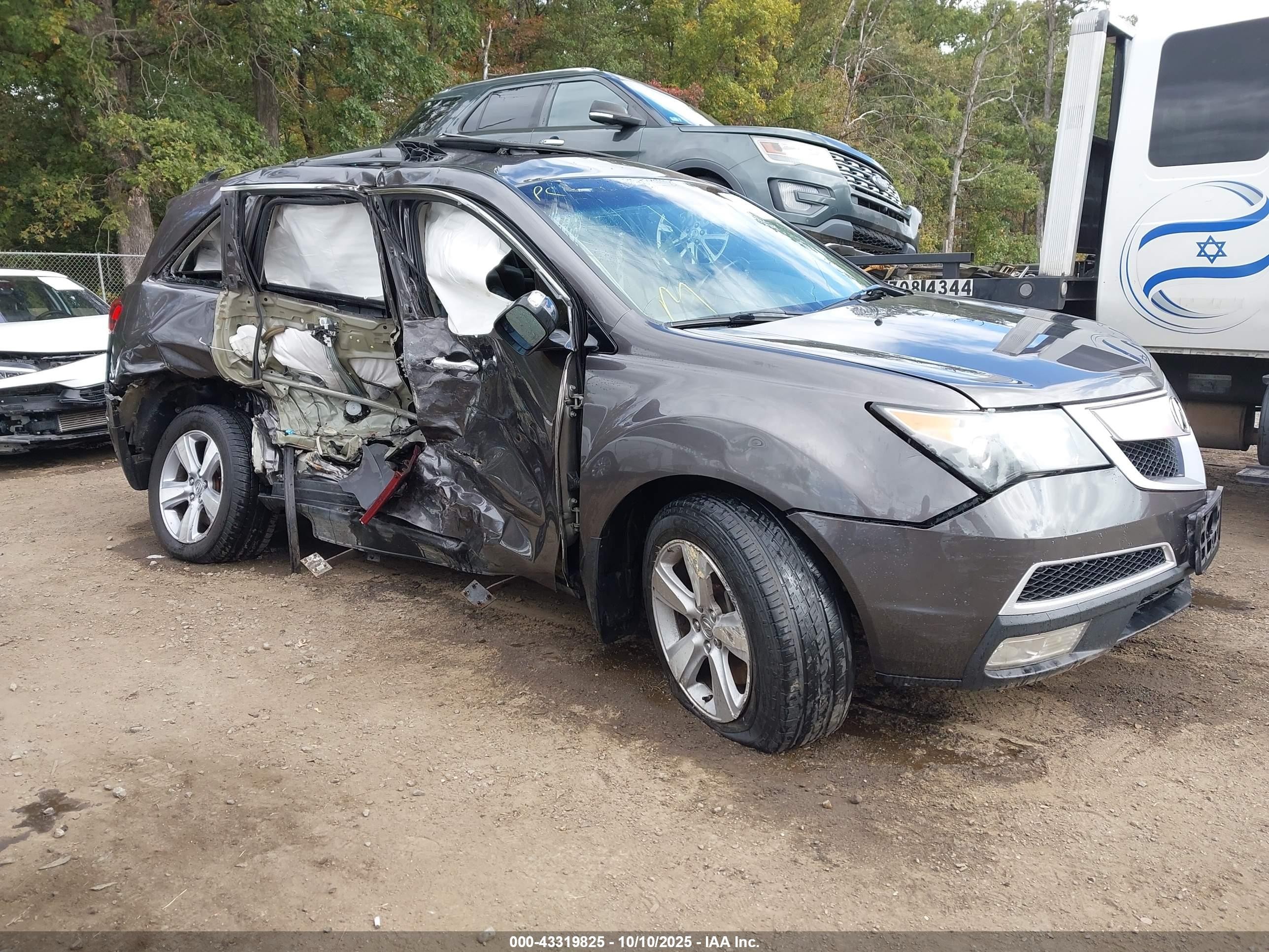 2012 Acura MDX Technology, VIN 2HNYD2H38CH517798 — Side
