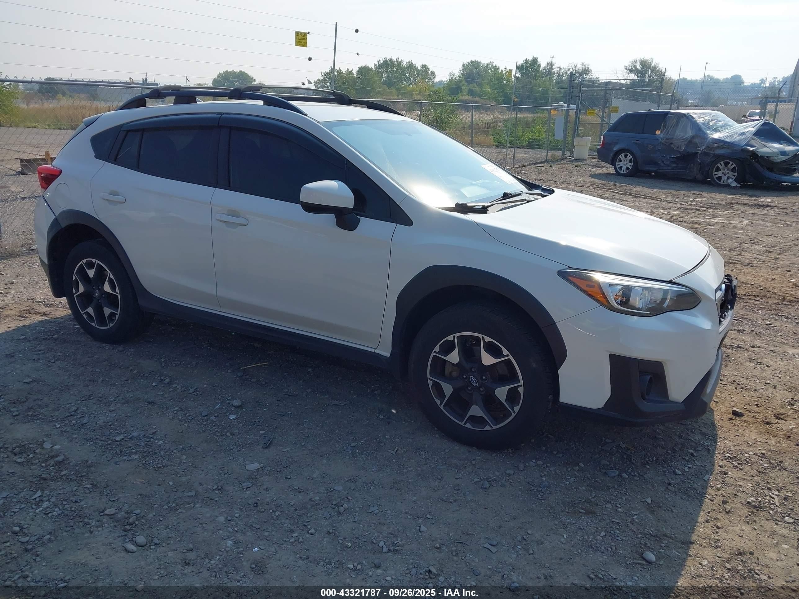 2019 Subaru Crosstrek Premium, VIN JF2GTACC1K8262522 — Rear end