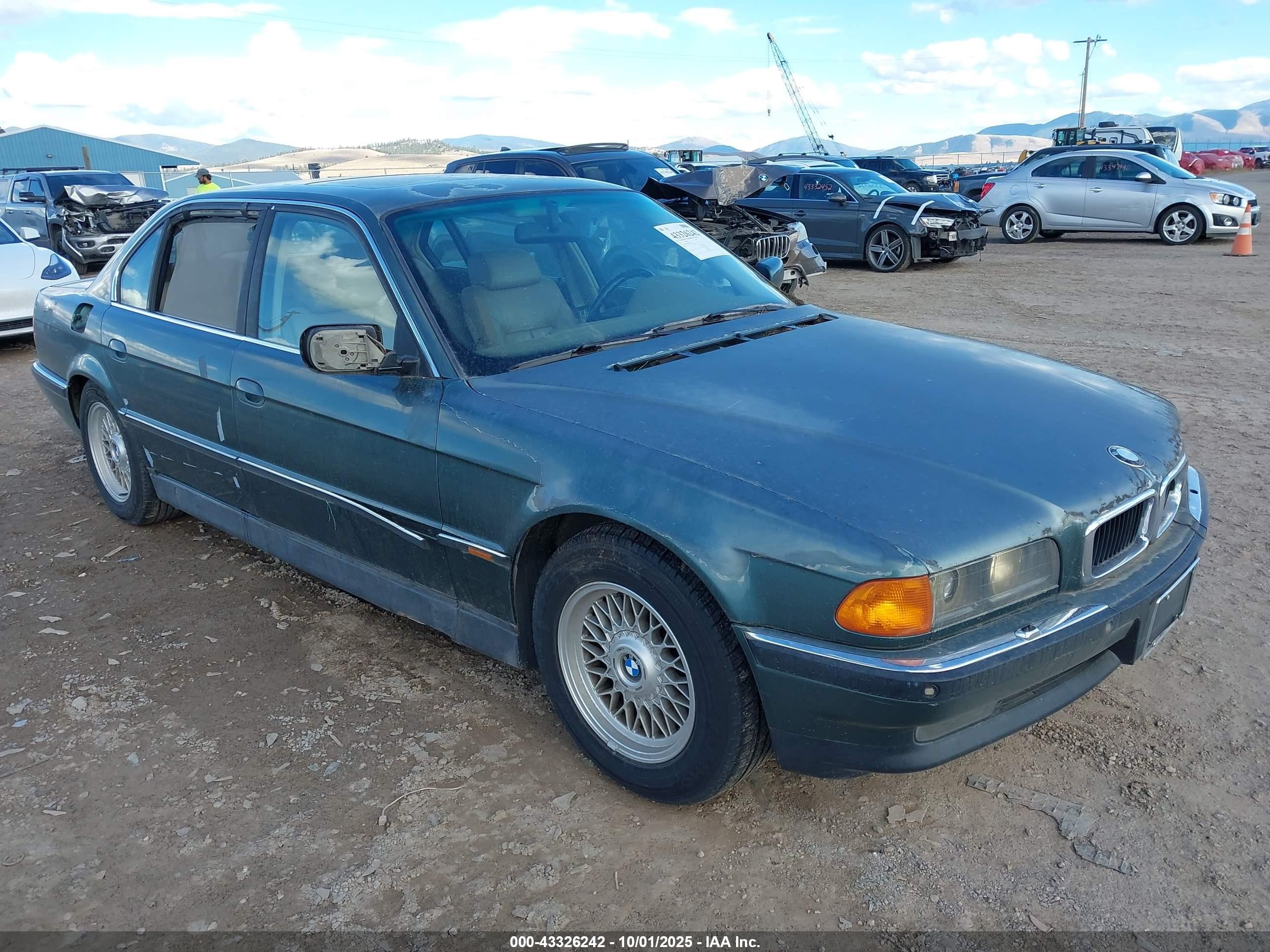 1995 BMW 7 Series 740iL, VIN WBAGJ6326SDH30230 — Side