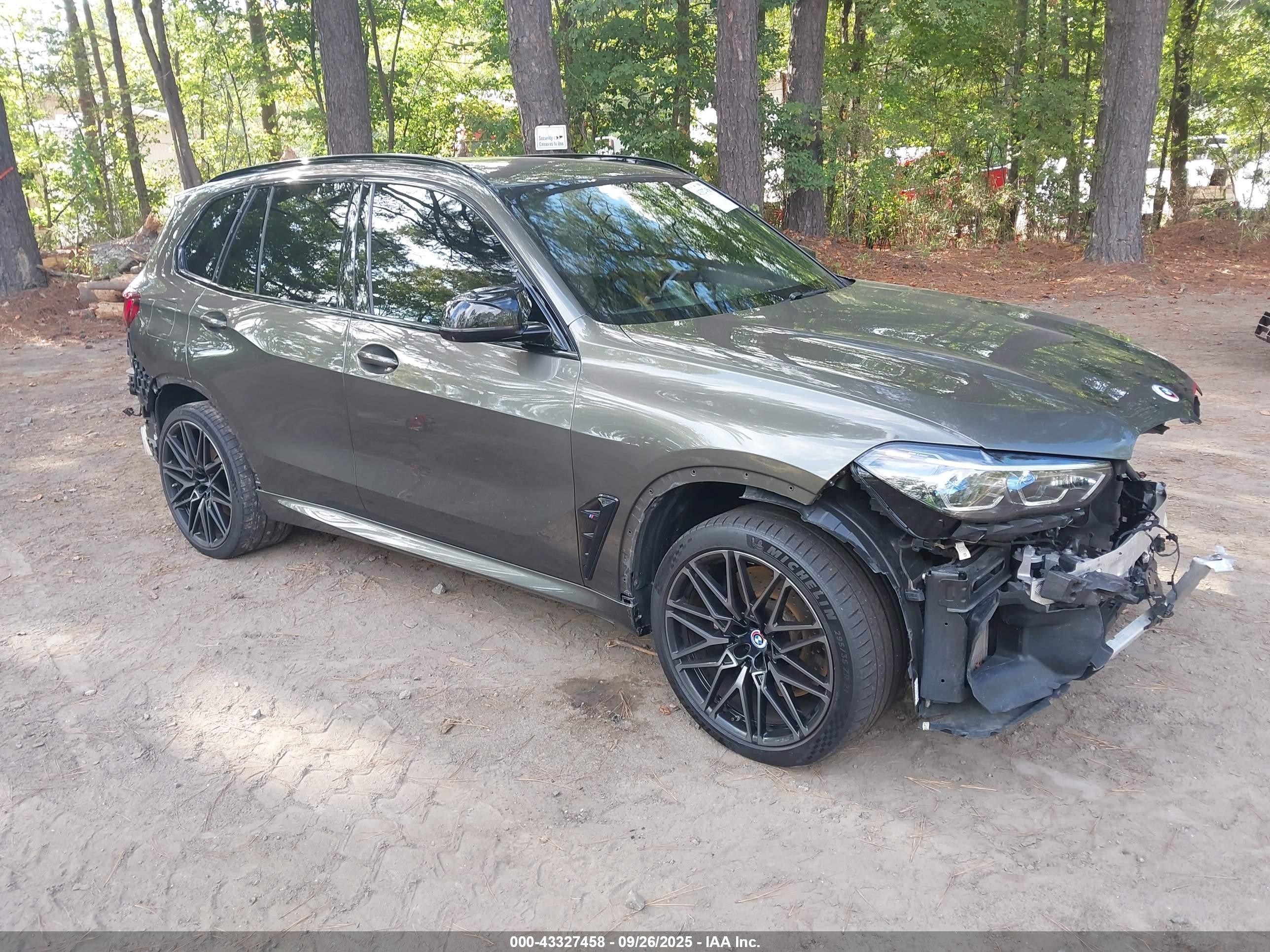 2022 BMW X5 M, VIN 5YMJU0C02N9J27363 — All over
