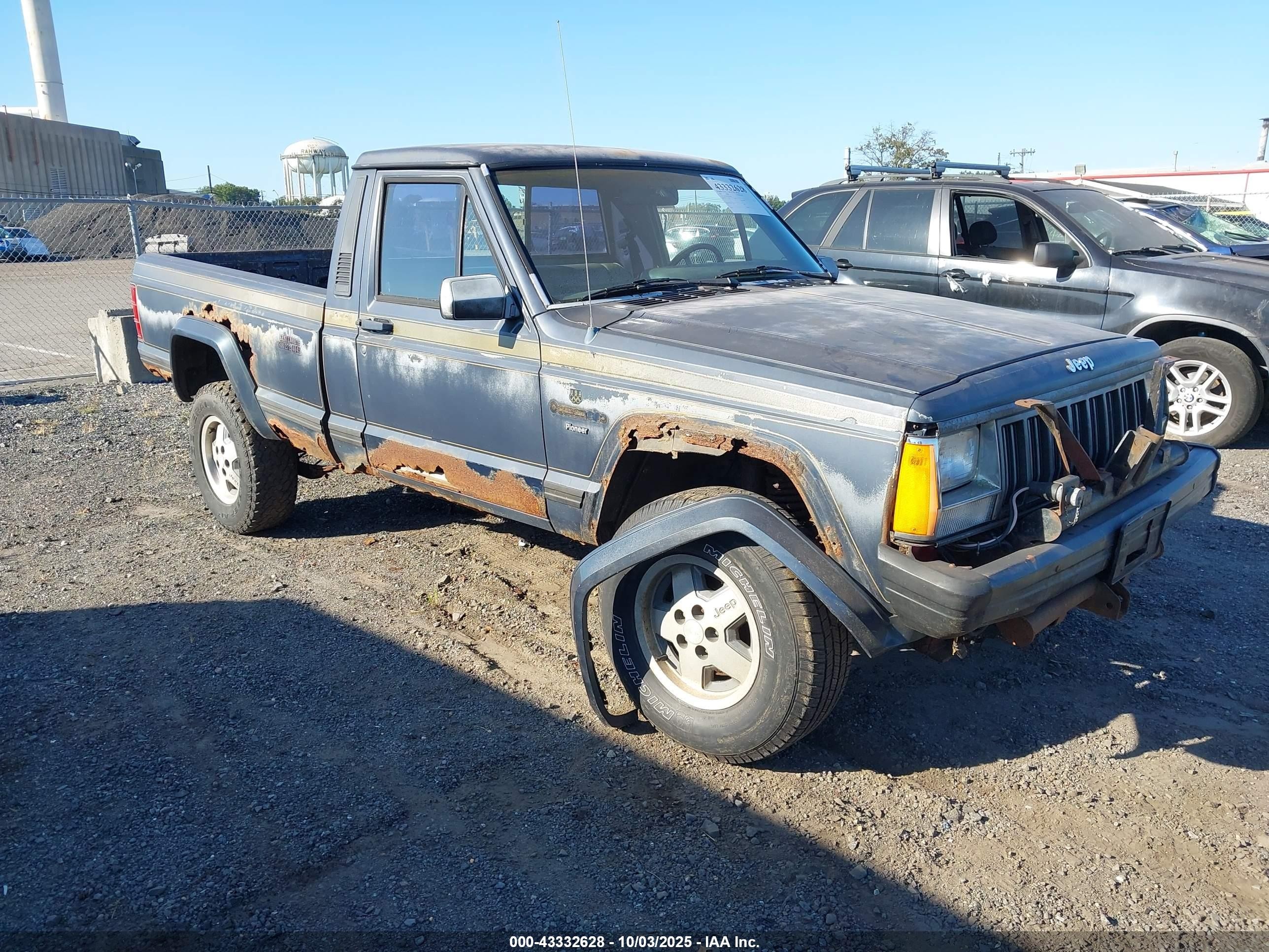1988 Jeep Comanche PIONEER, VIN 1JTML63P3JT255969 — All over