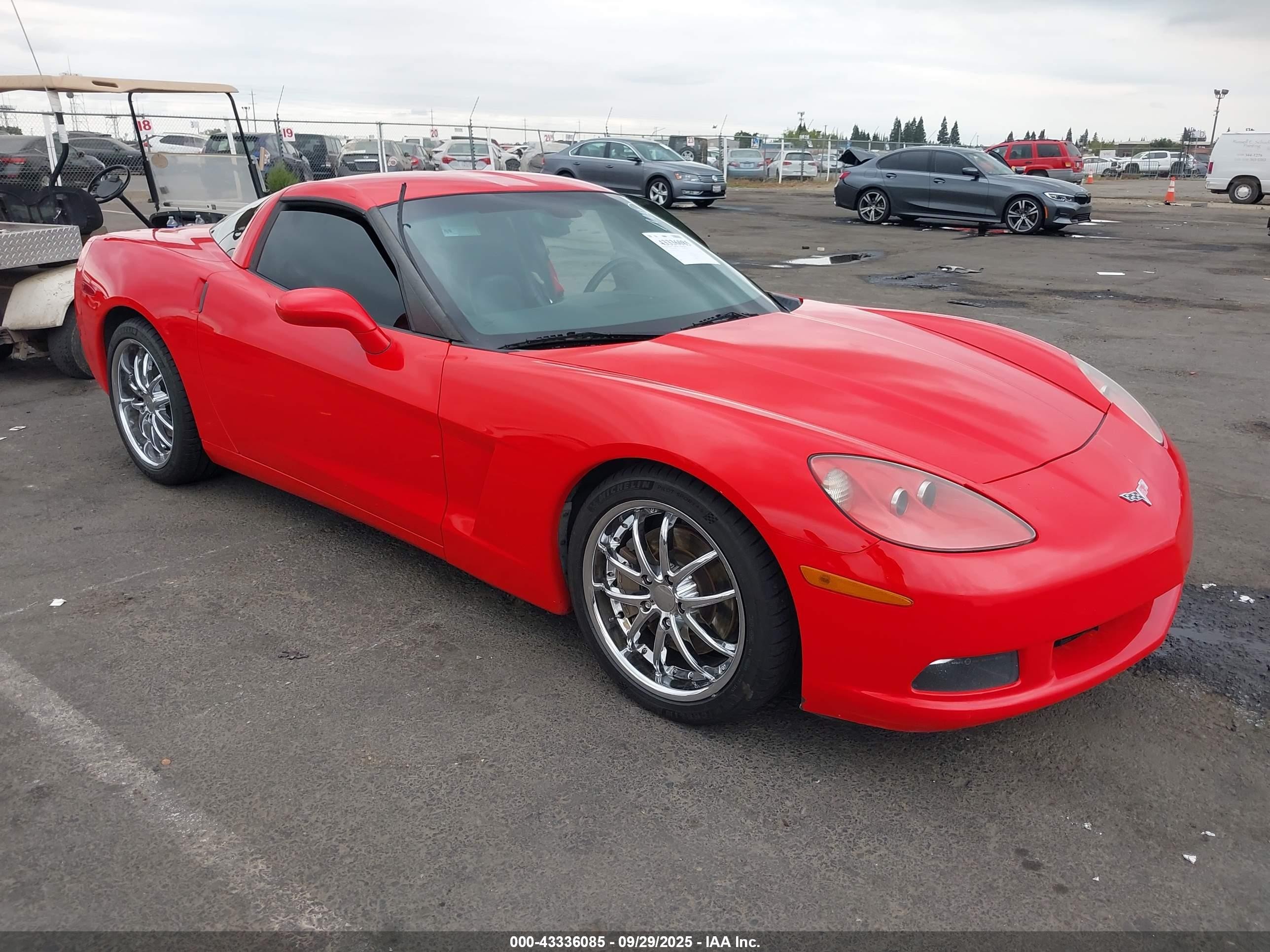2010 Chevrolet Corvette 1LT, VIN 1G1YA2DW4A5107642 — Side