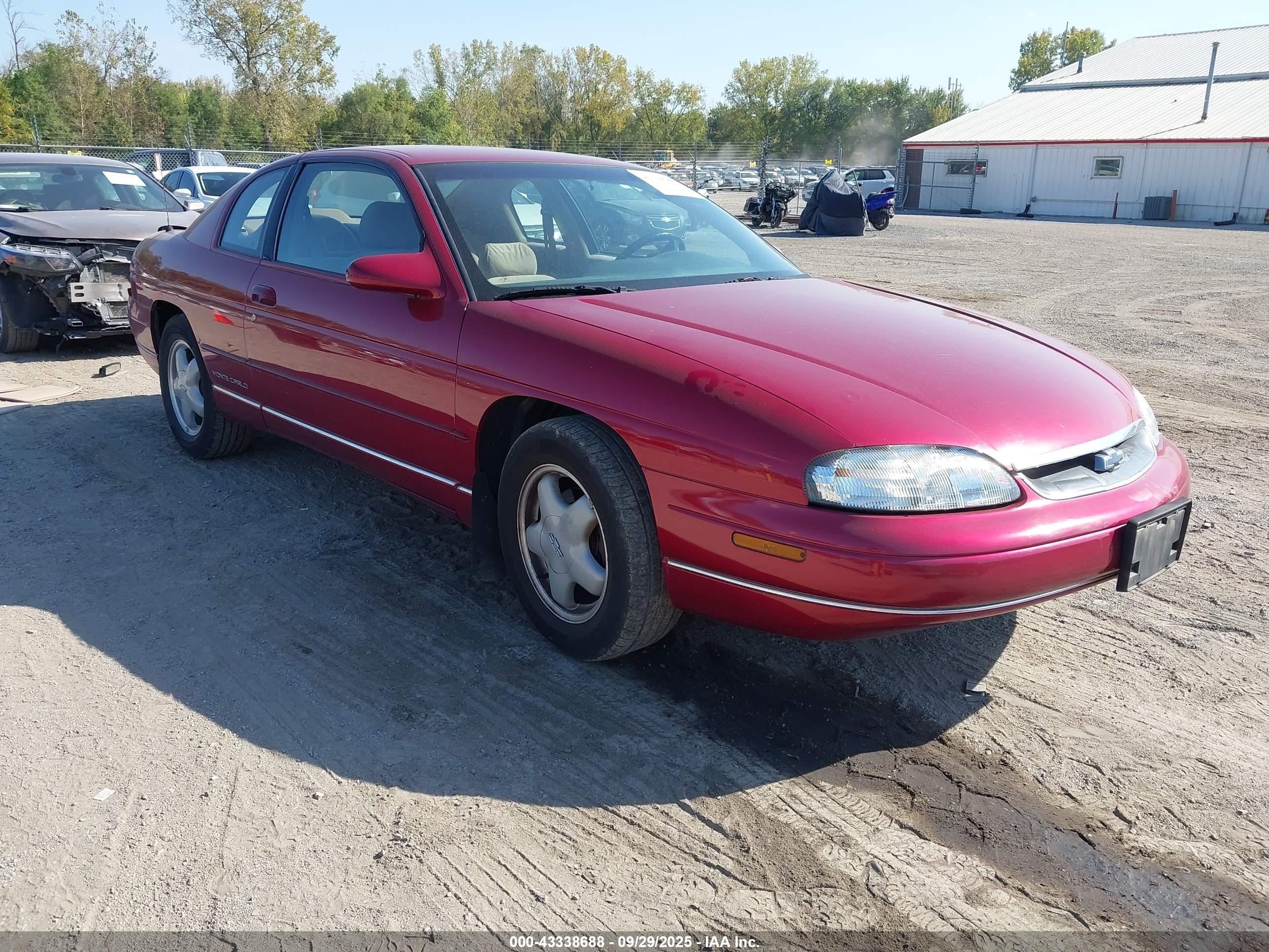 1995 Chevrolet Monte Carlo LS, VIN 2G1WW12M3S9312779 — Rear end