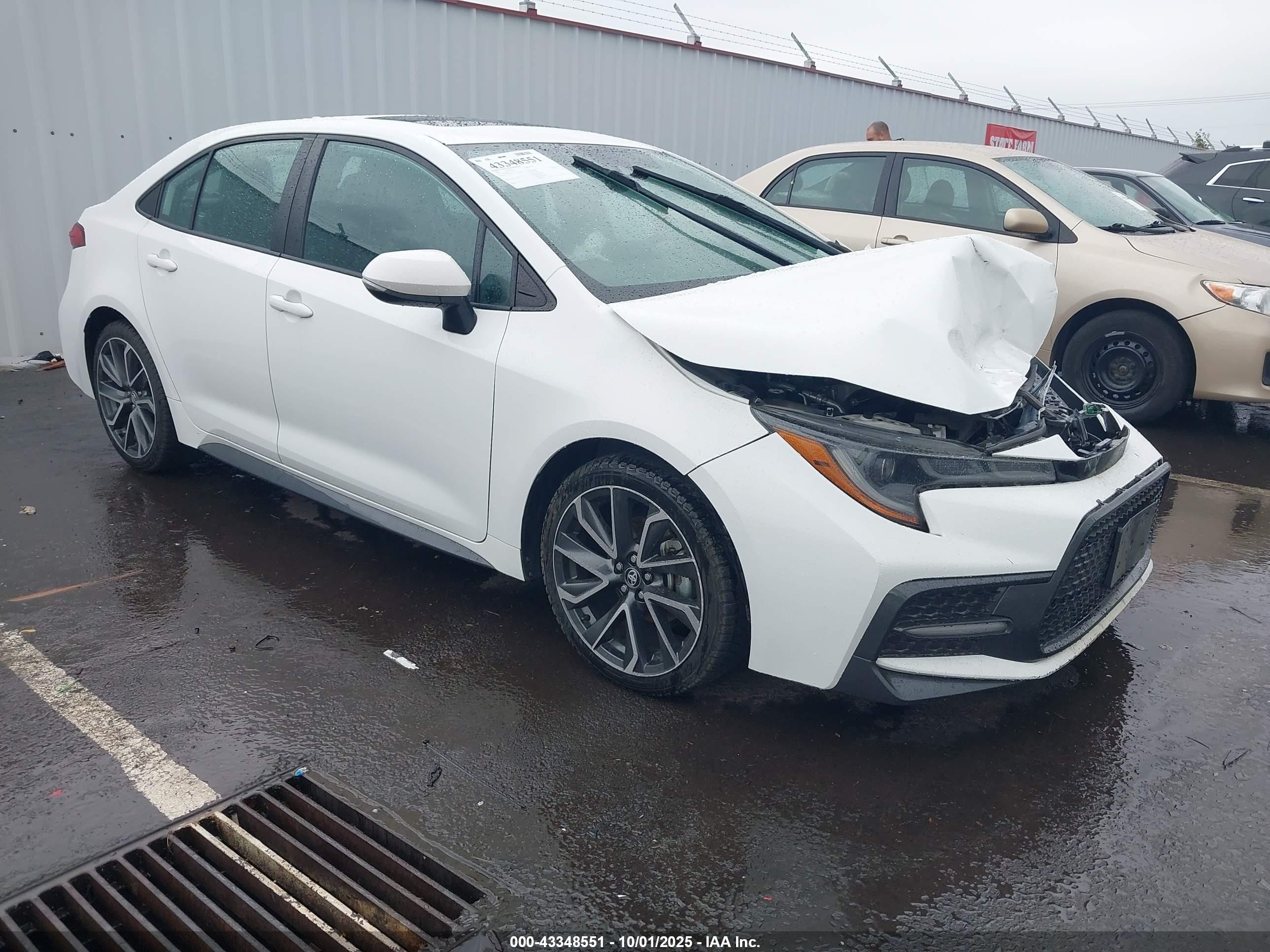 2020 Toyota Corolla XSE, VIN 5YFT4RCEXLP026936 — Перед