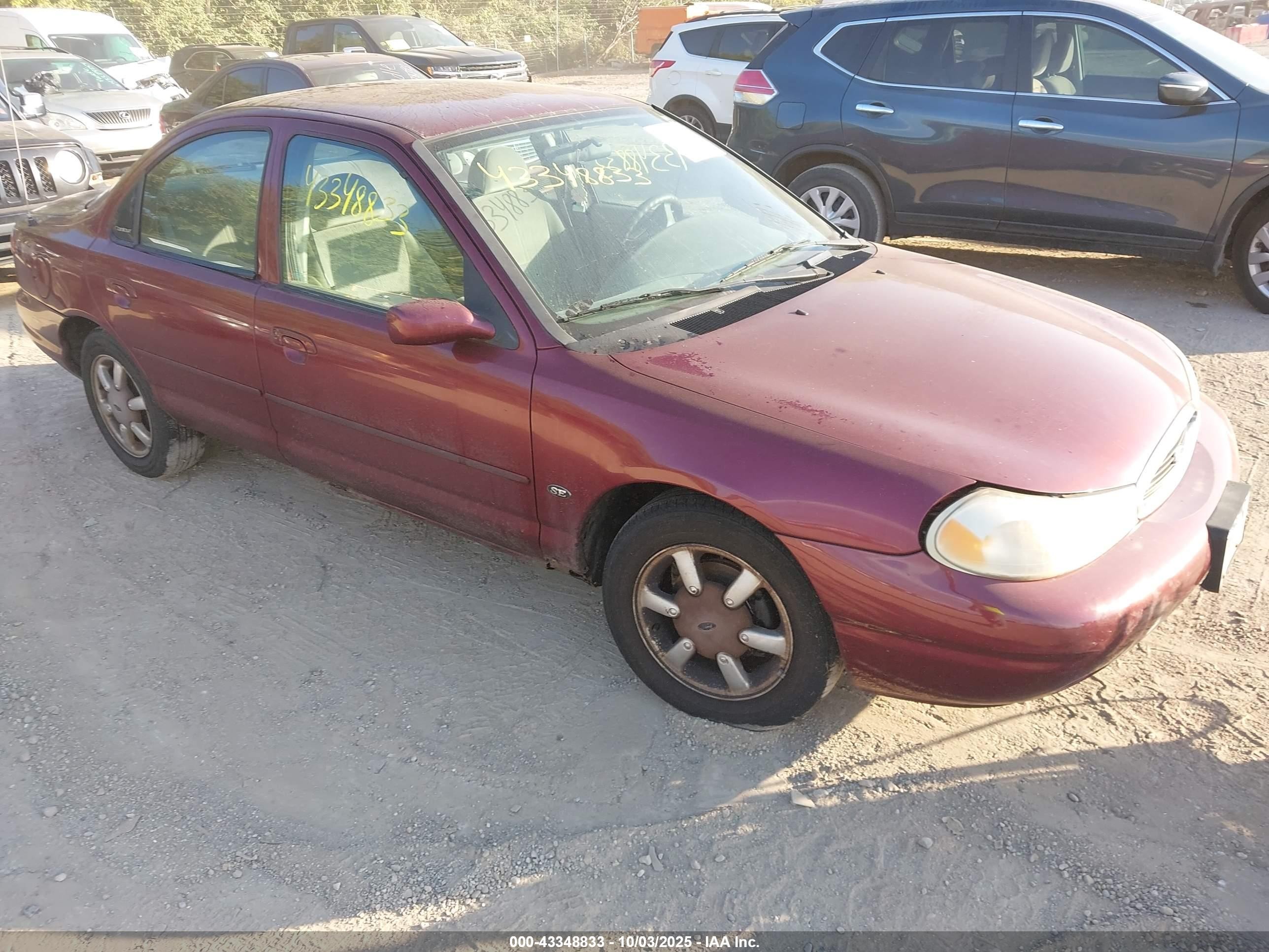 1998 Ford Contour SE Fleet, VIN 1FAFP6631WK297969 — Front end