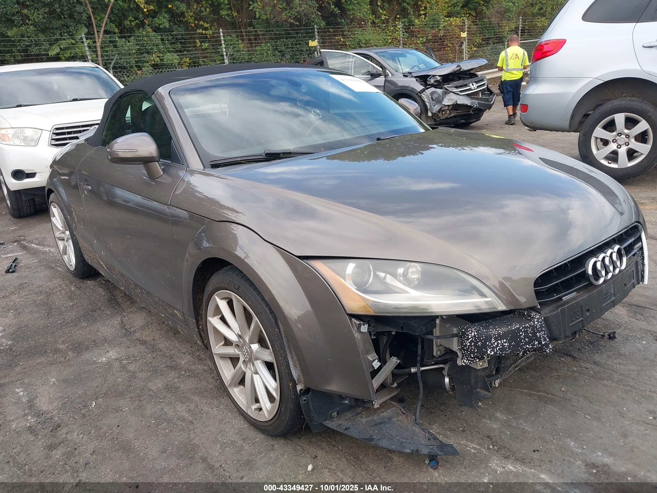 2011 Audi TT, VIN TRU4FAFK6B1026166 — Зад