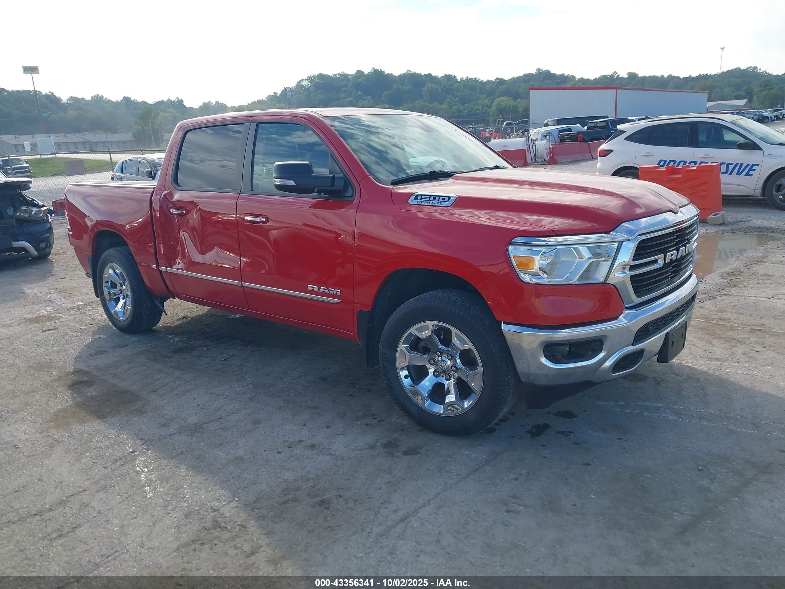 2020 Ram 1500 Big Horn, VIN 1C6SRFFT3LN344682 — Rear end