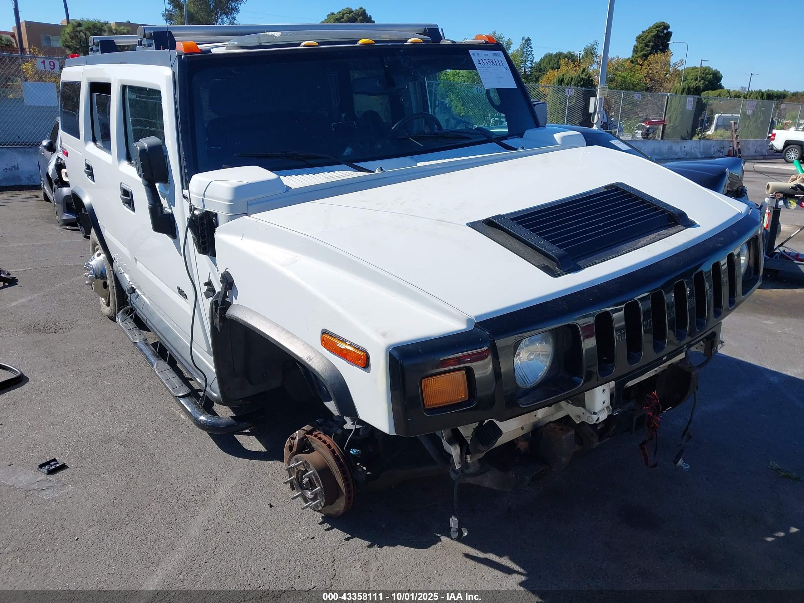 2005 Hummer H2 SUV, VIN 5GRGN23UX5H104318 — Theft recovery