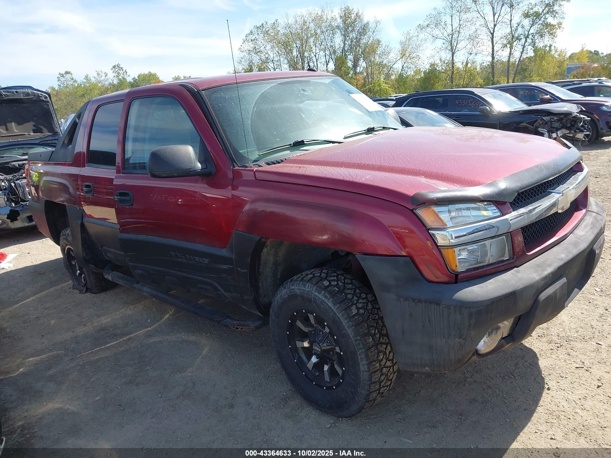 2005 Chevrolet Avalanche Z71, VIN 3GNEK12Z95G239820 — Side