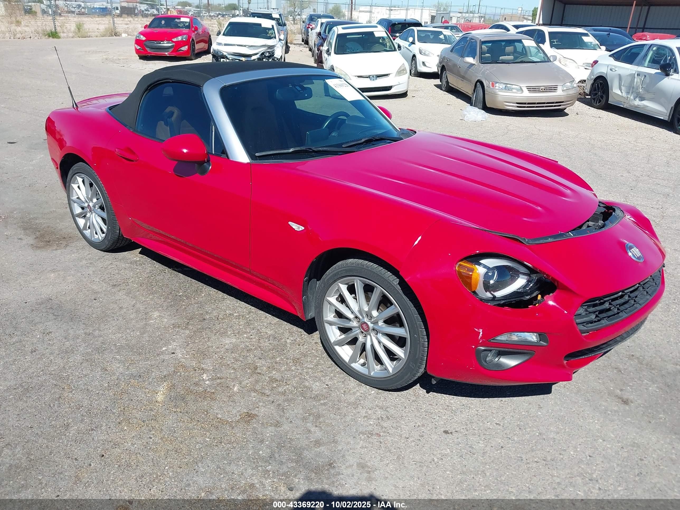 2018 FIAT 124 Spider Classica, VIN JC1NFAEK4J0140068 — Front end