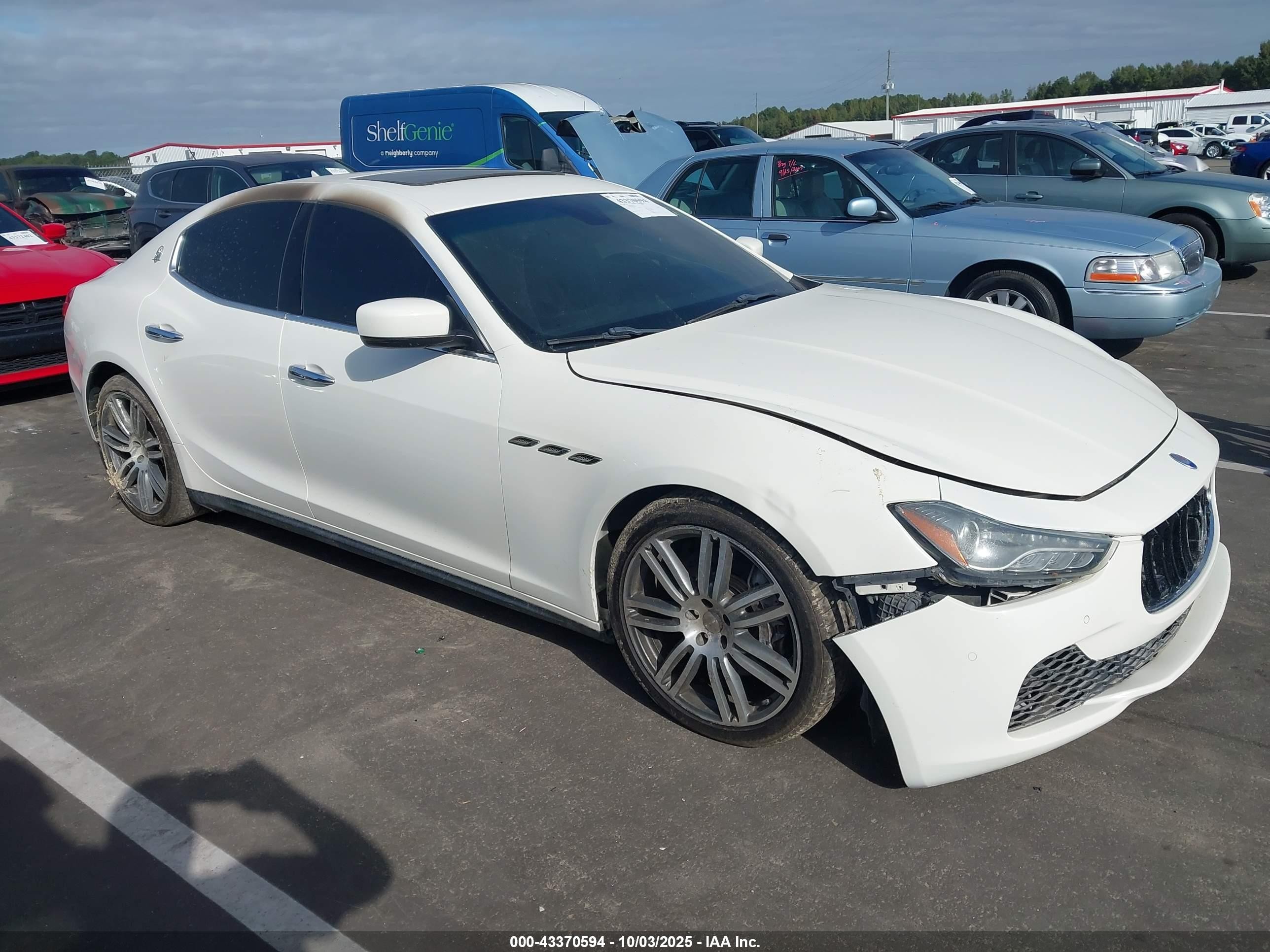 2015 Maserati Ghibli S Q4, VIN ZAM57RTA0F1134614 — Interior fire