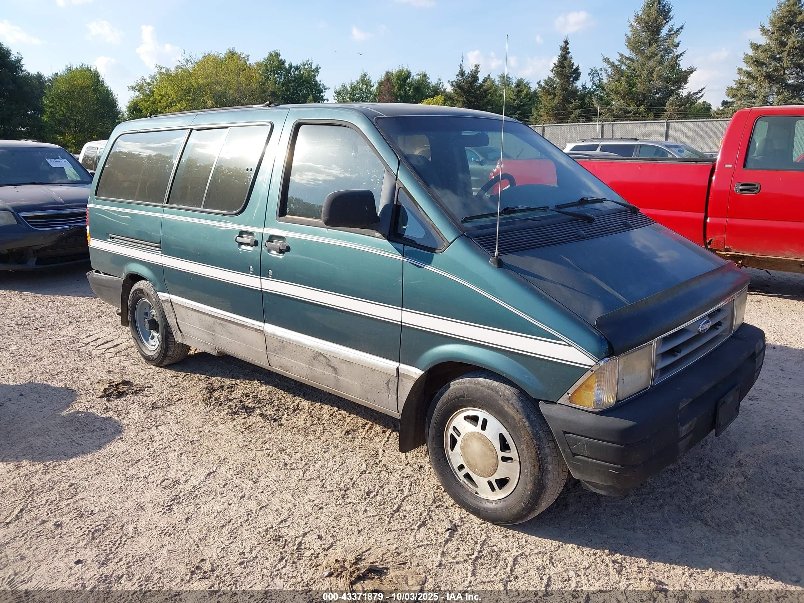 1995 Ford Aerostar, VIN 1FMDA31X5SZA48308 — Rear end