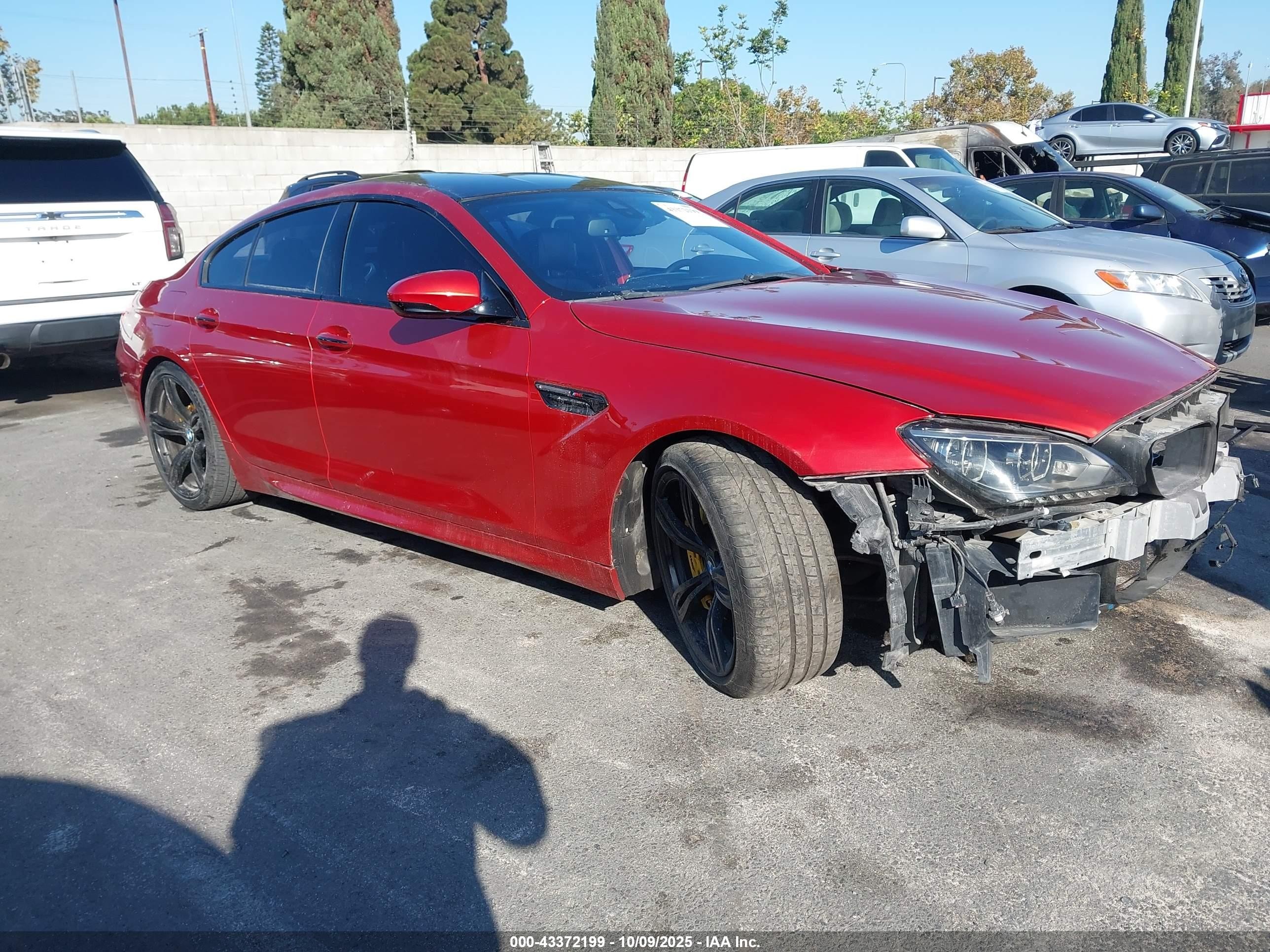 2015 BMW M6, VIN WBS6C9C54FD467753 — Side