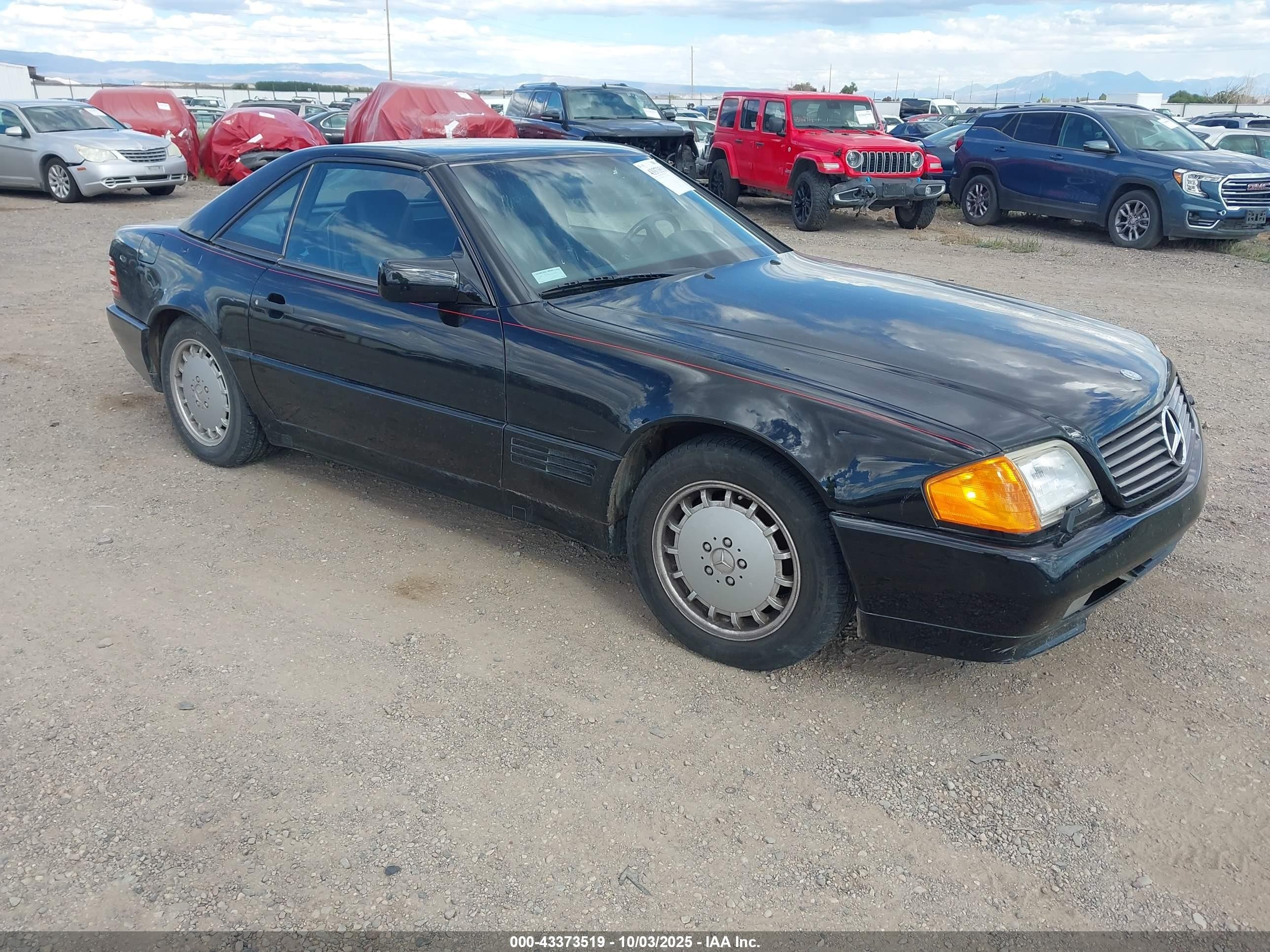 1992 Mercedes-Benz 500, VIN WDBFA66E3NF042467 — Front end