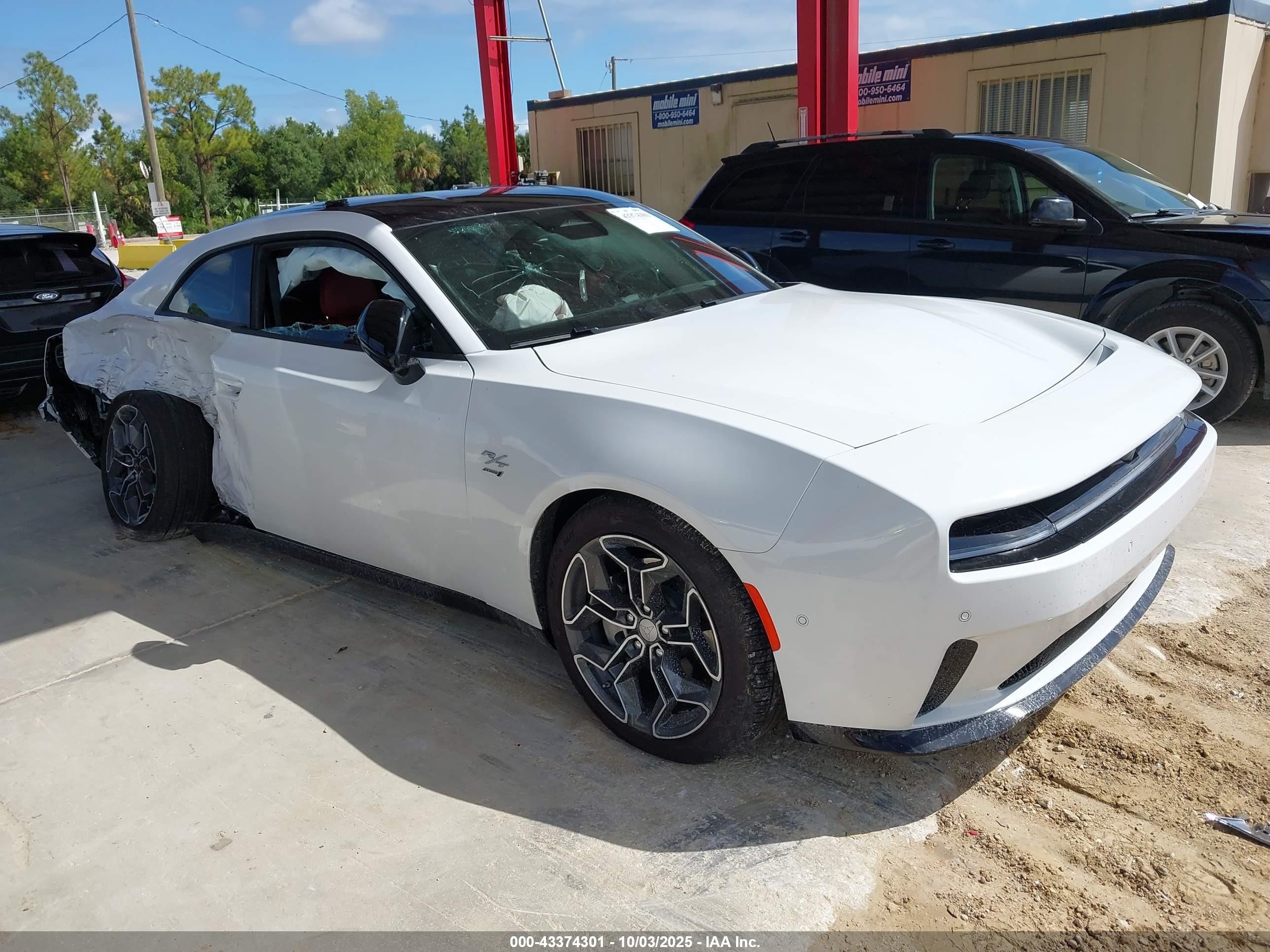 2024 Dodge Charger R/T, VIN 2C3CDBCK7RR208796 — Rear end