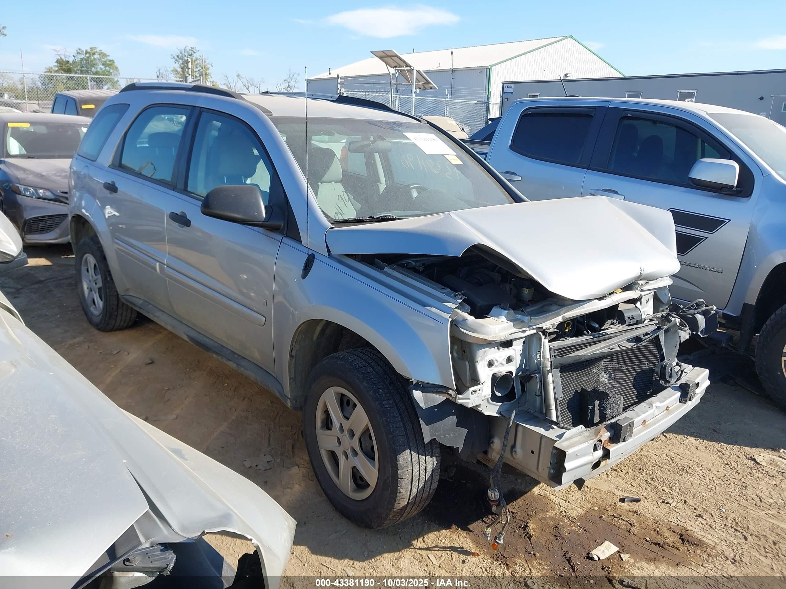 2006 Chevrolet Equinox LS, VIN 2CNDL13F866107047 — Front end