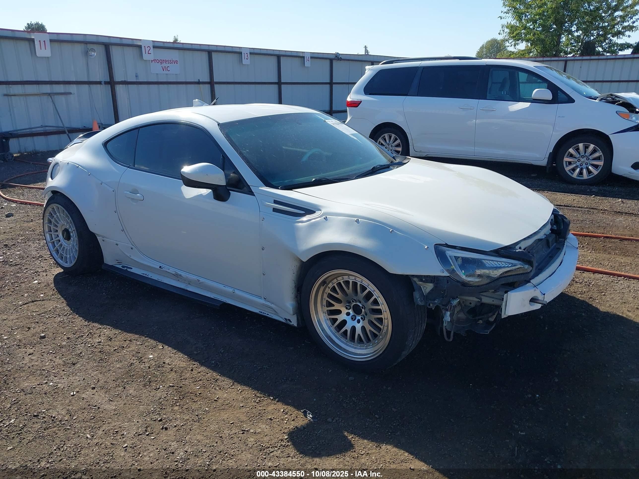 2015 Subaru BRZ Premium, VIN JF1ZCAB19F9606594 — Front end