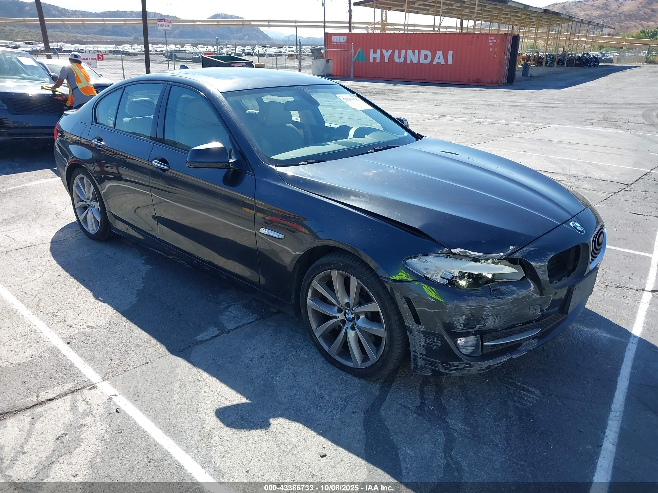 2011 BMW 5 Series 535i, VIN WBAFR7C56BC803765 — Front end