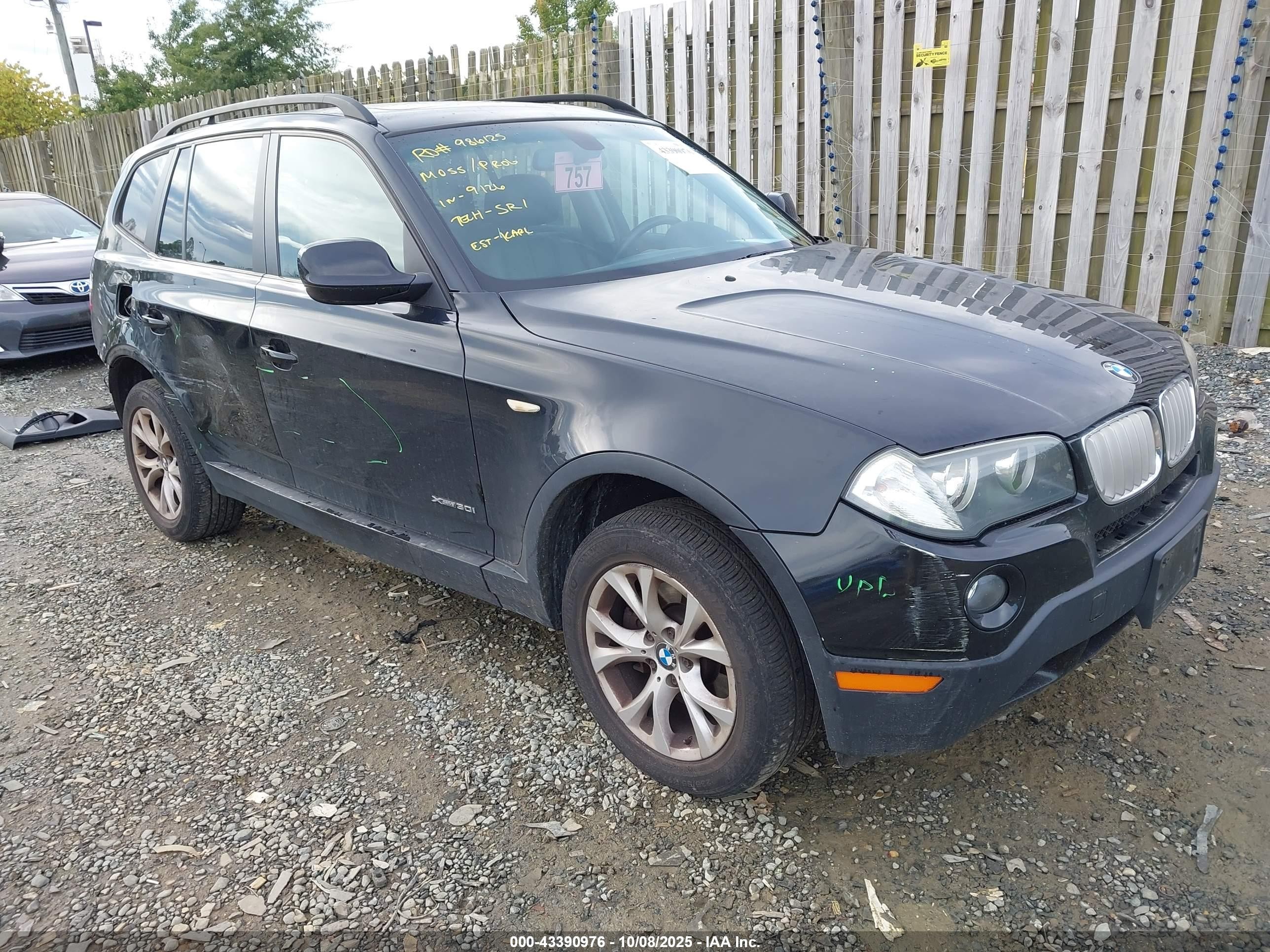 2010 BMW X3 xDrive30i, VIN WBXPC9C42AWJ32719 — Side
