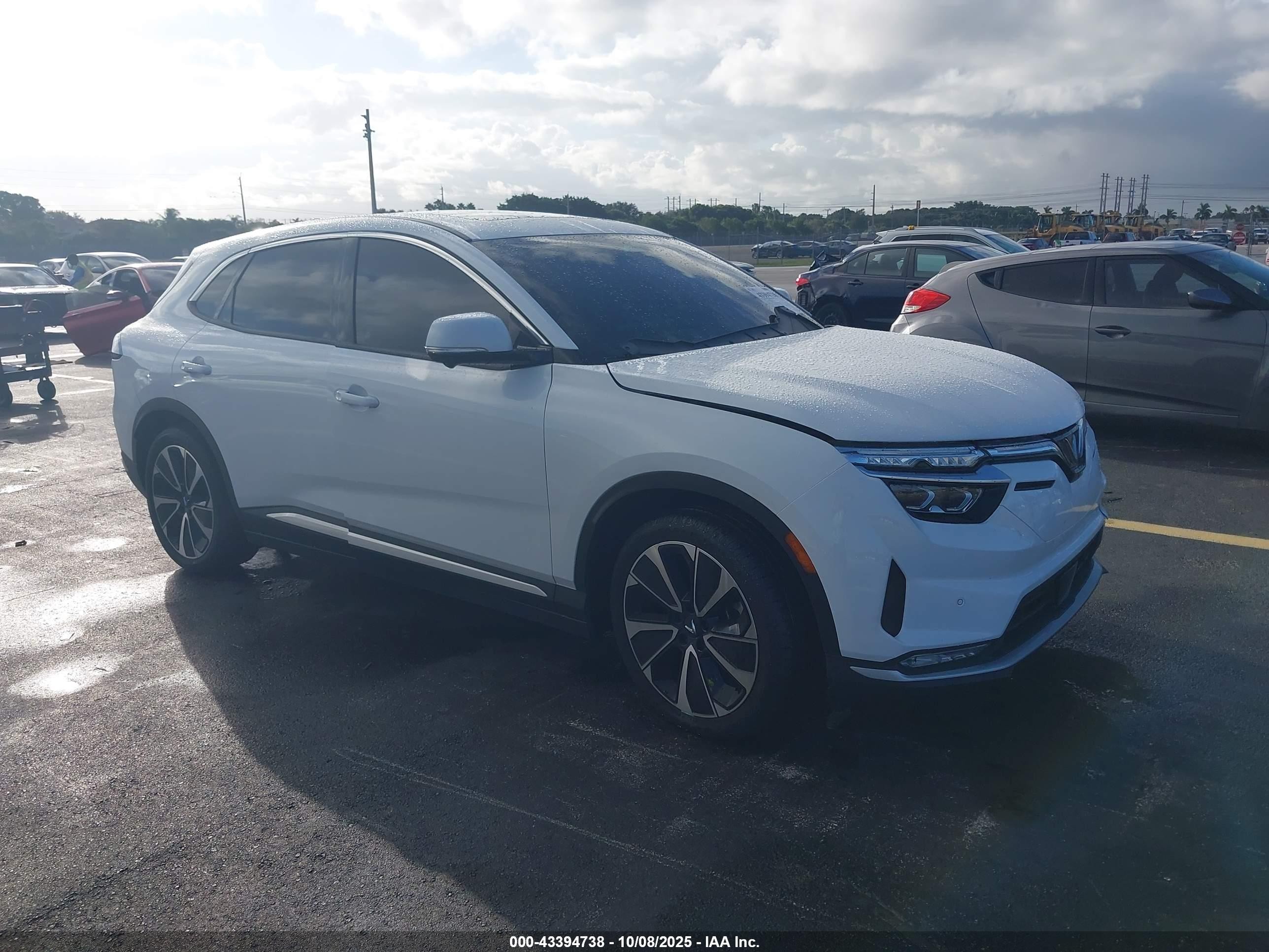 2024 VinFast VF 8 Plus, VIN RLLV1AFA9RH008577 — Rear end