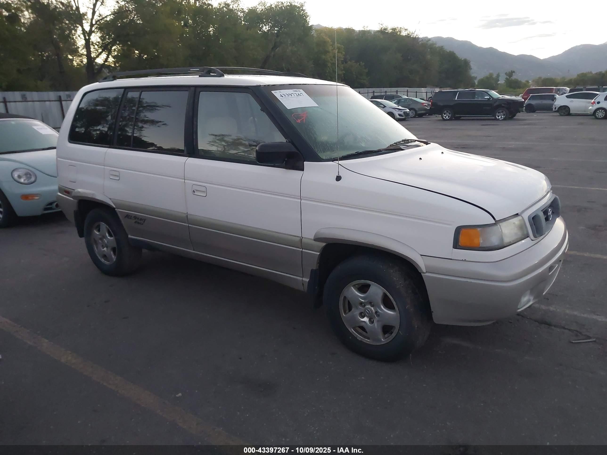 1998 Mazda MPV, VIN JM3LV5233W0846500 — All over