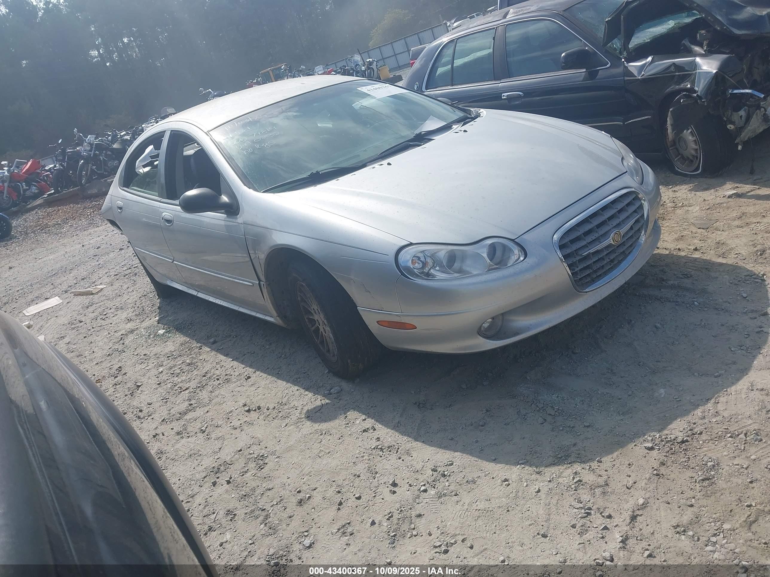 2002 Chrysler Concorde LXi, VIN 2C3HD36M02H180232 — All over