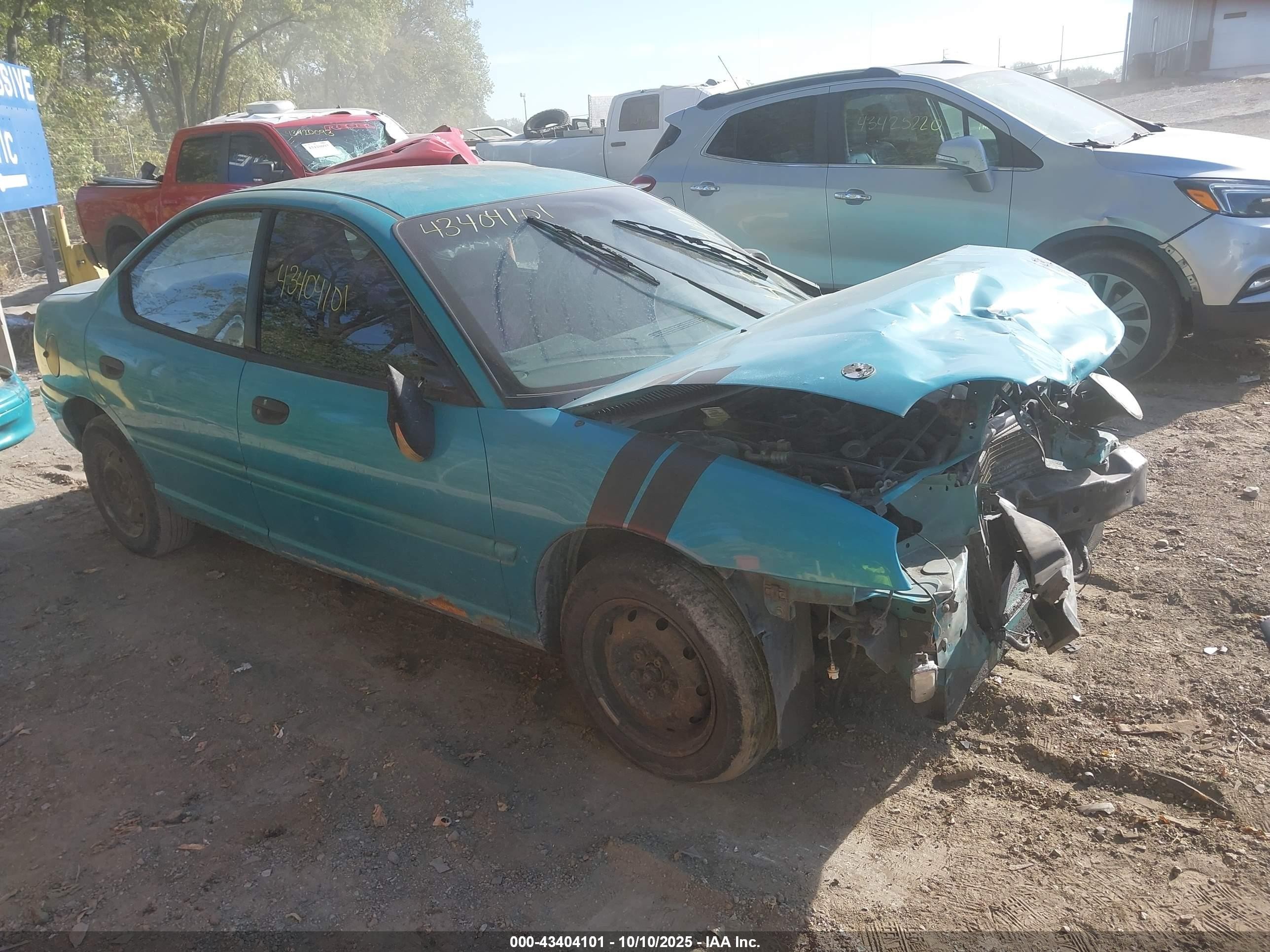 1998 Dodge Neon Competition, VIN 1B3ES47C5WD611538 — Front end