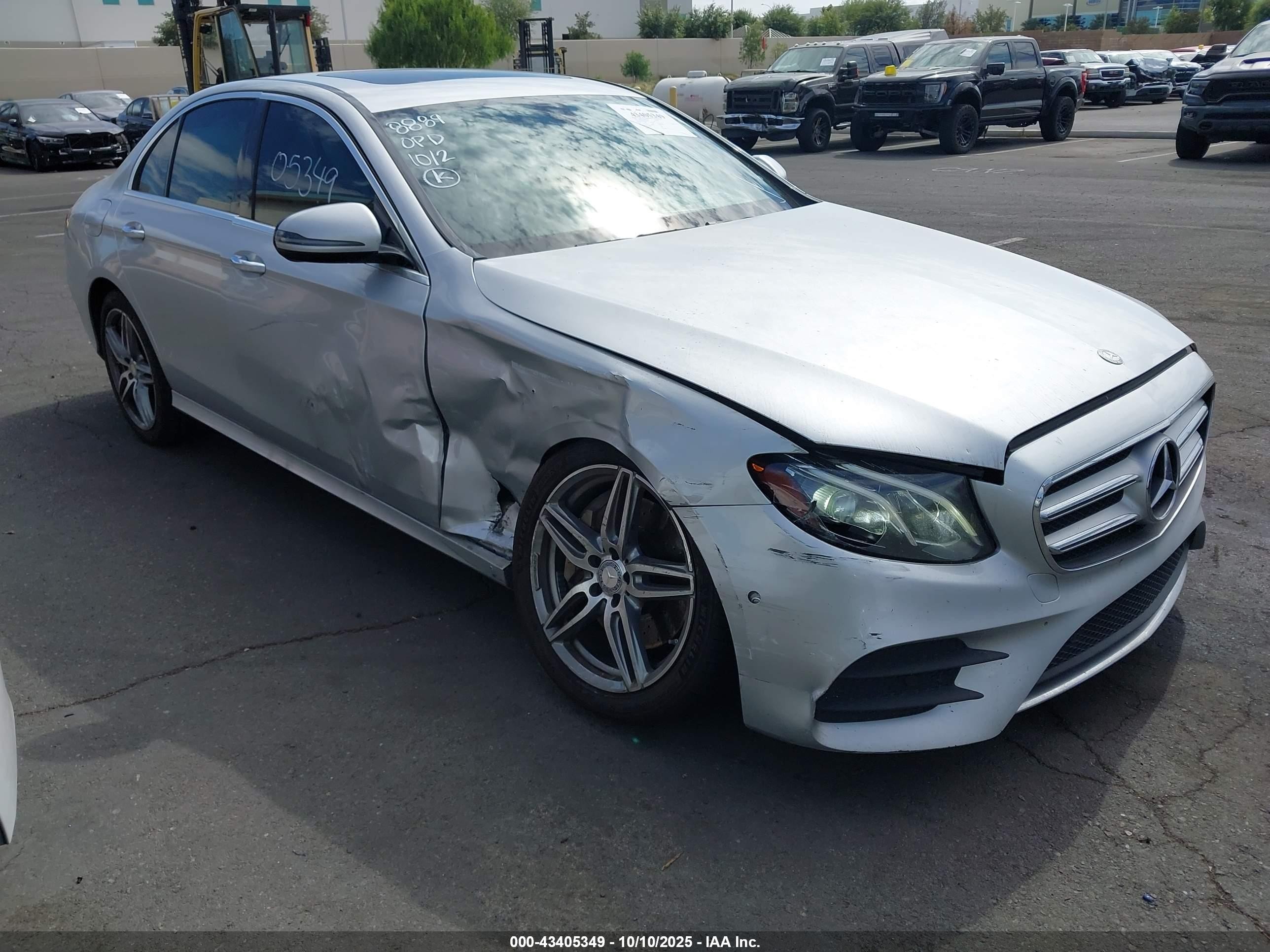 2017 Mercedes-Benz E 300 Luxury, VIN WDDZF4JB3HA094707 — Front end