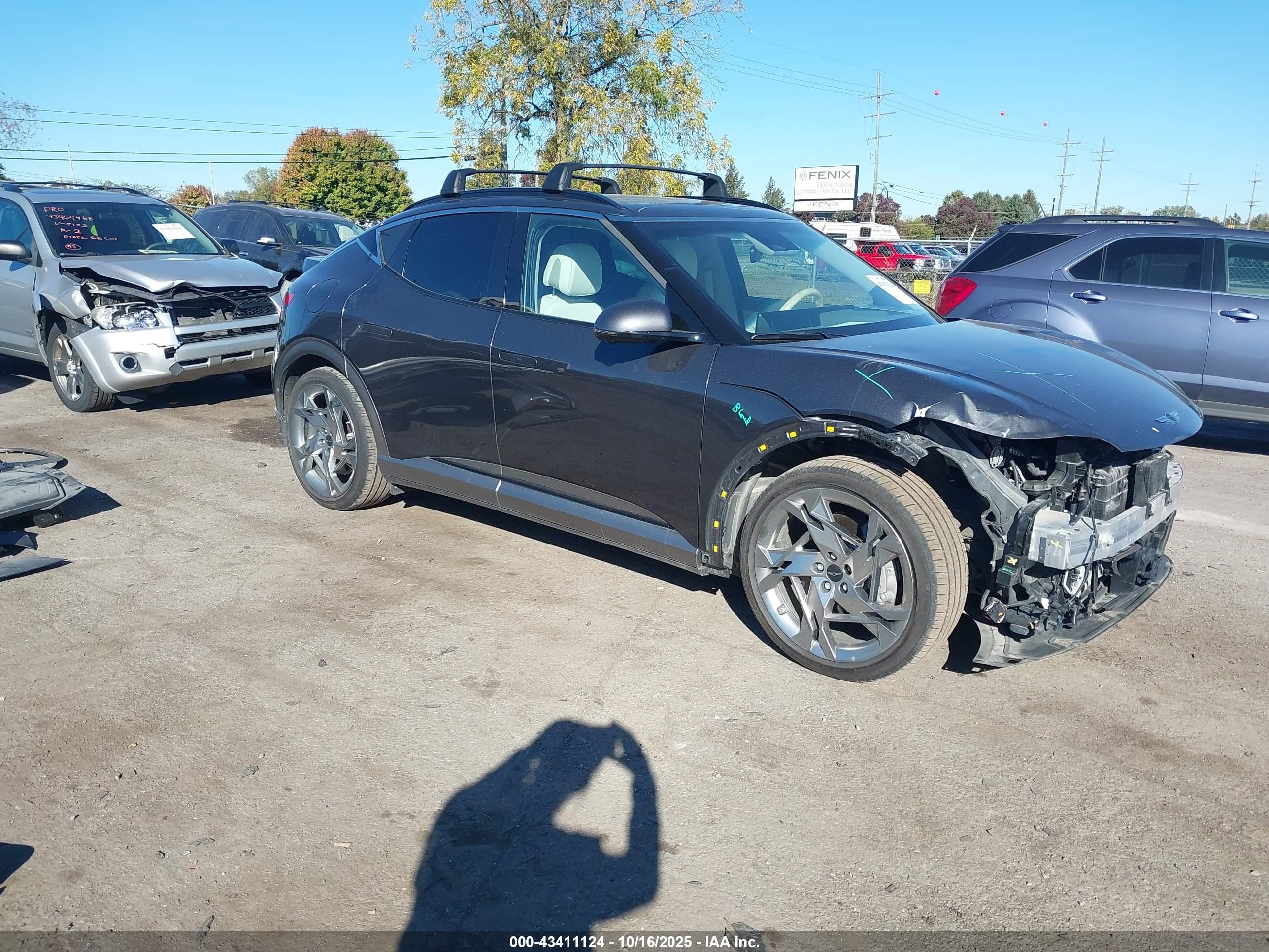 2023 Genesis GV60 Performance, VIN KMUKEDTB7PU004920 — Front end